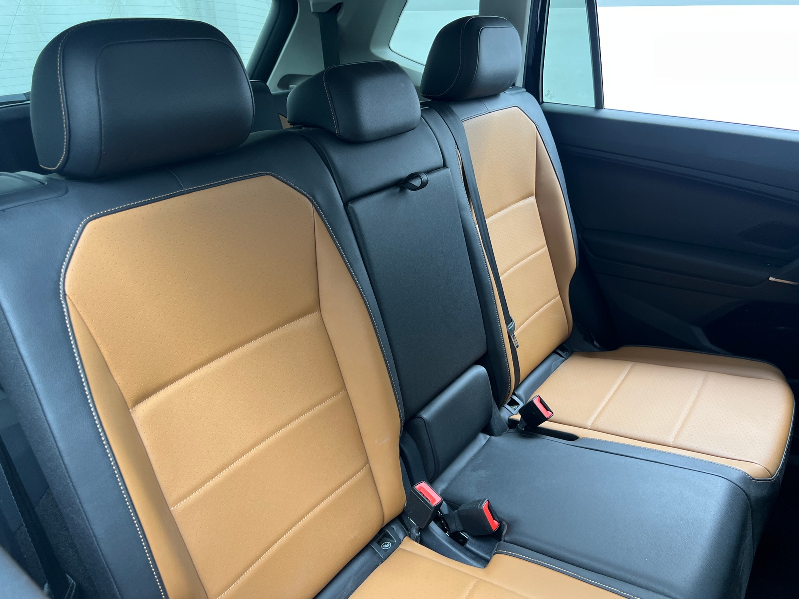 Thumbnail: 2018 Volkswagen Tiguan - 5