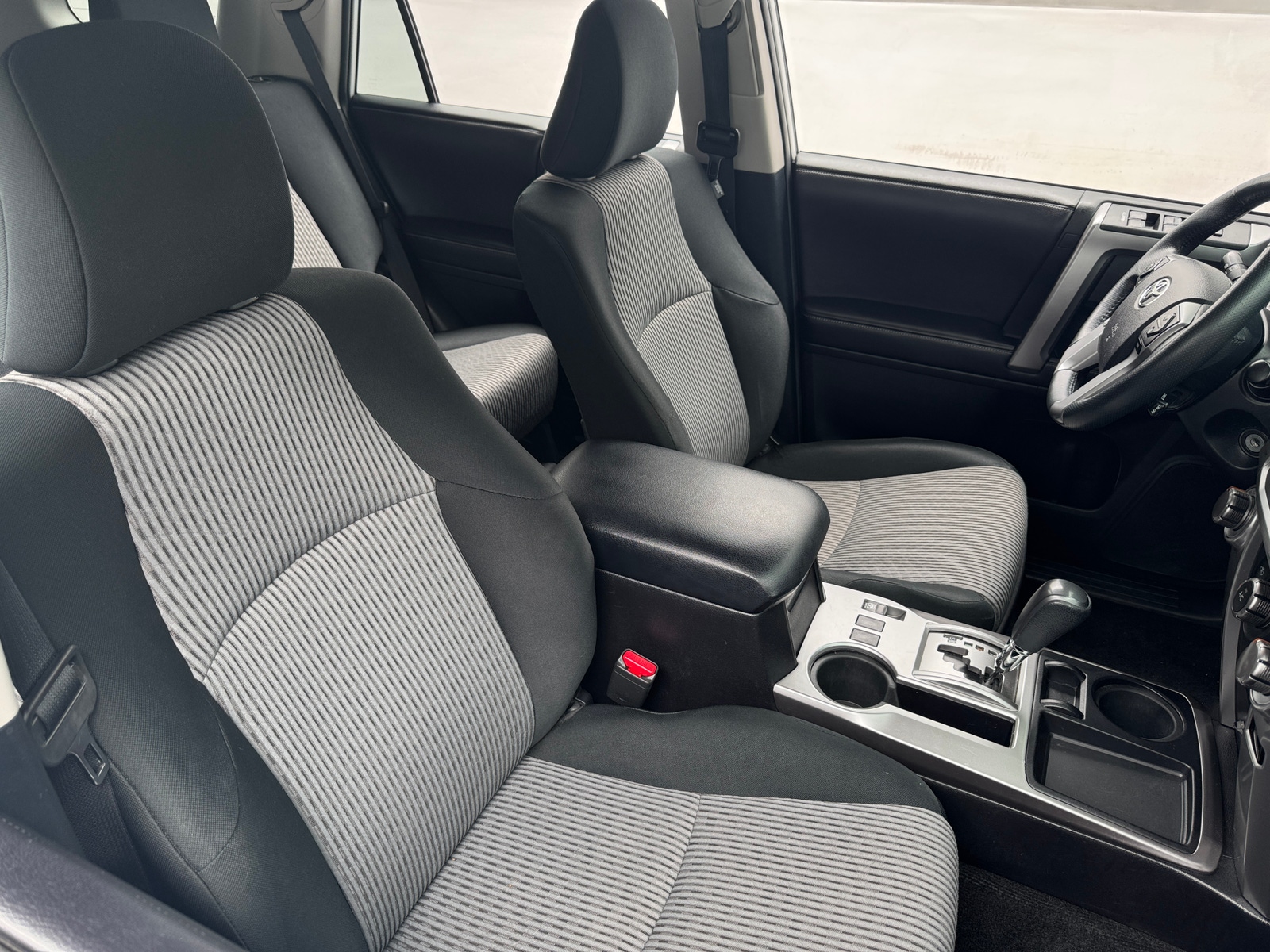 Thumbnail: 2016 Toyota 4Runner - 2