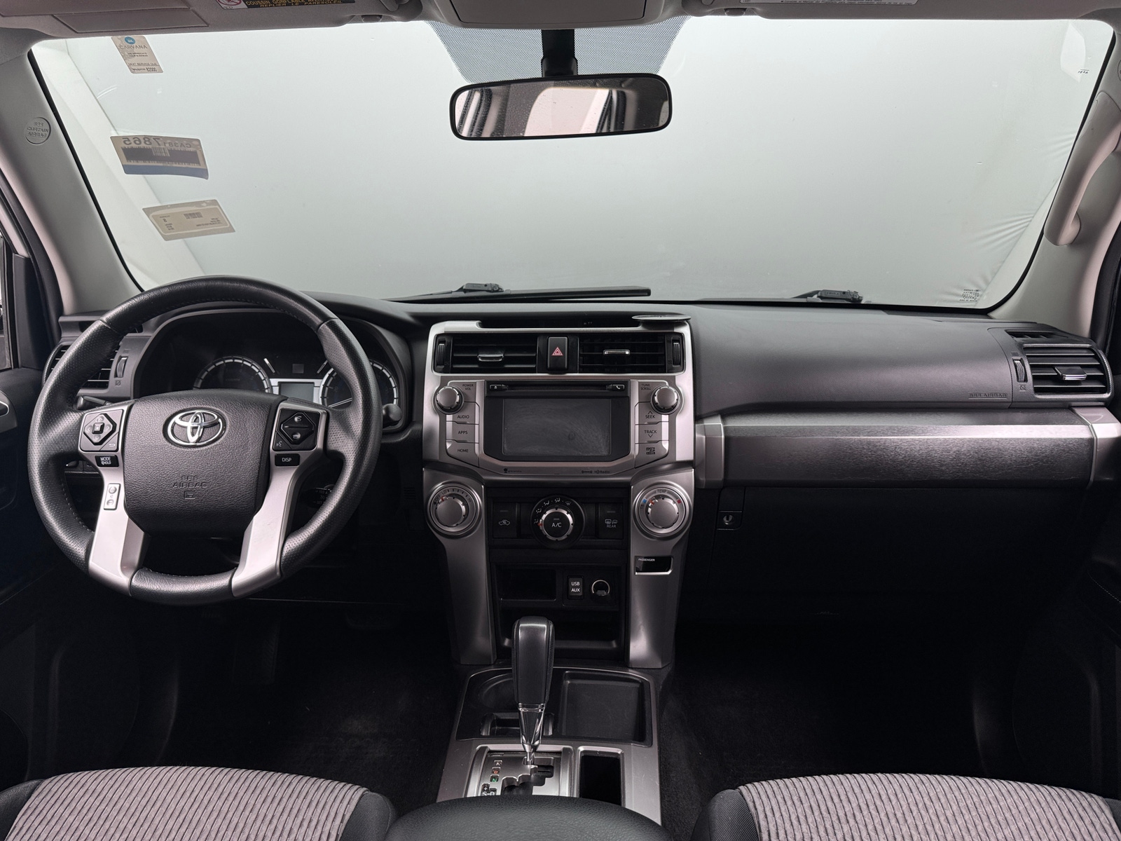 Thumbnail: 2016 Toyota 4Runner - 3