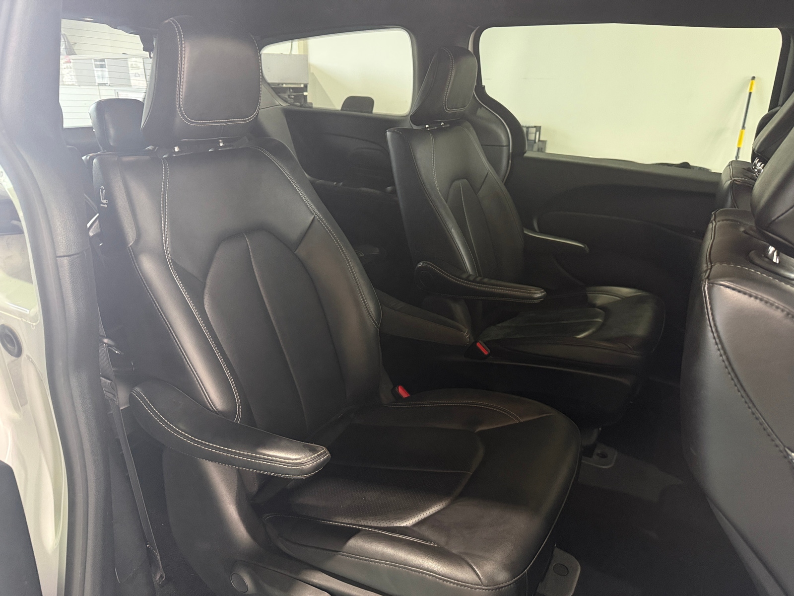 Thumbnail: 2024 Chrysler Pacifica - 6