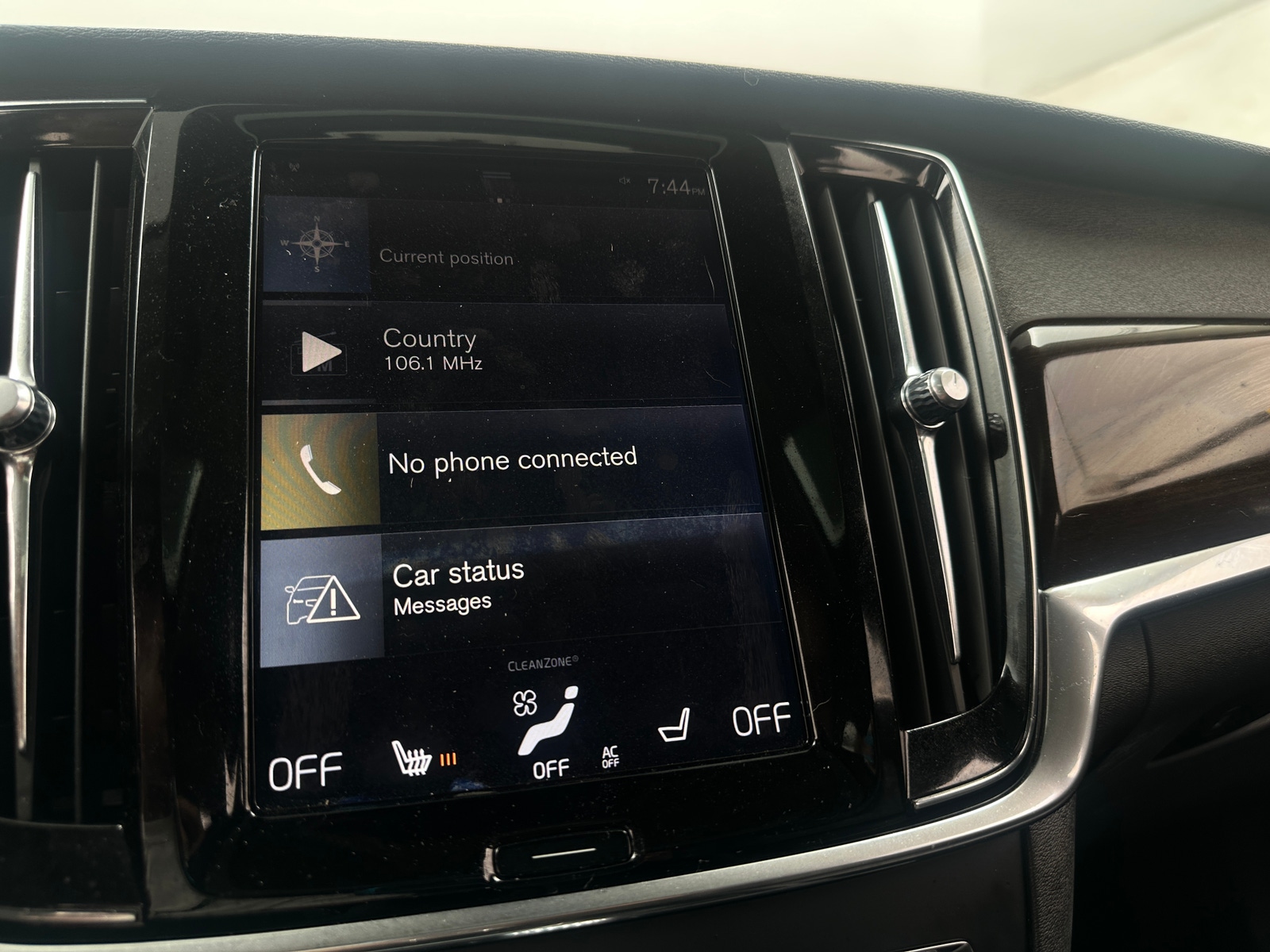 Thumbnail: 2017 Volvo S90 - 3