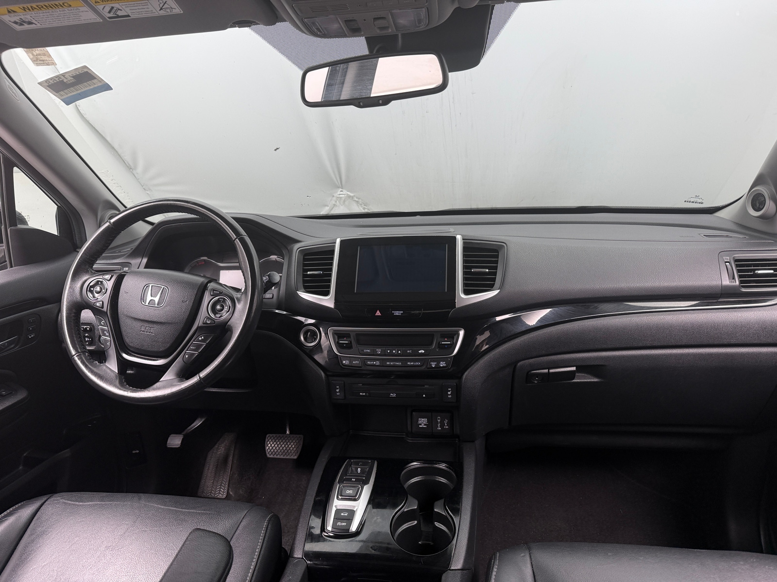 Thumbnail: 2017 Honda Pilot - 2