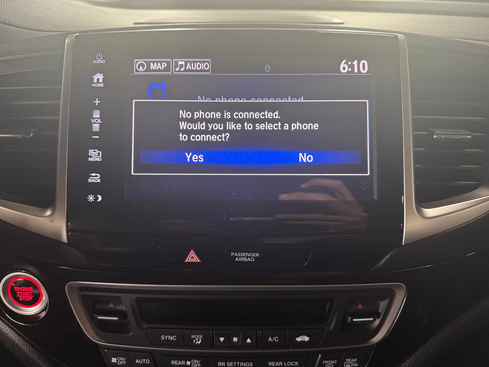 Thumbnail: 2017 Honda Pilot - 3