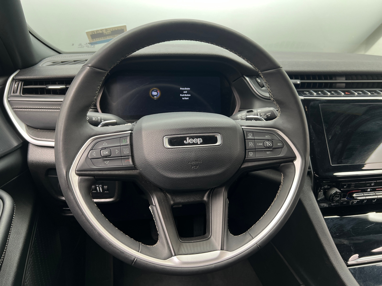 Thumbnail: 2024 Jeep Grand Cherokee - 4
