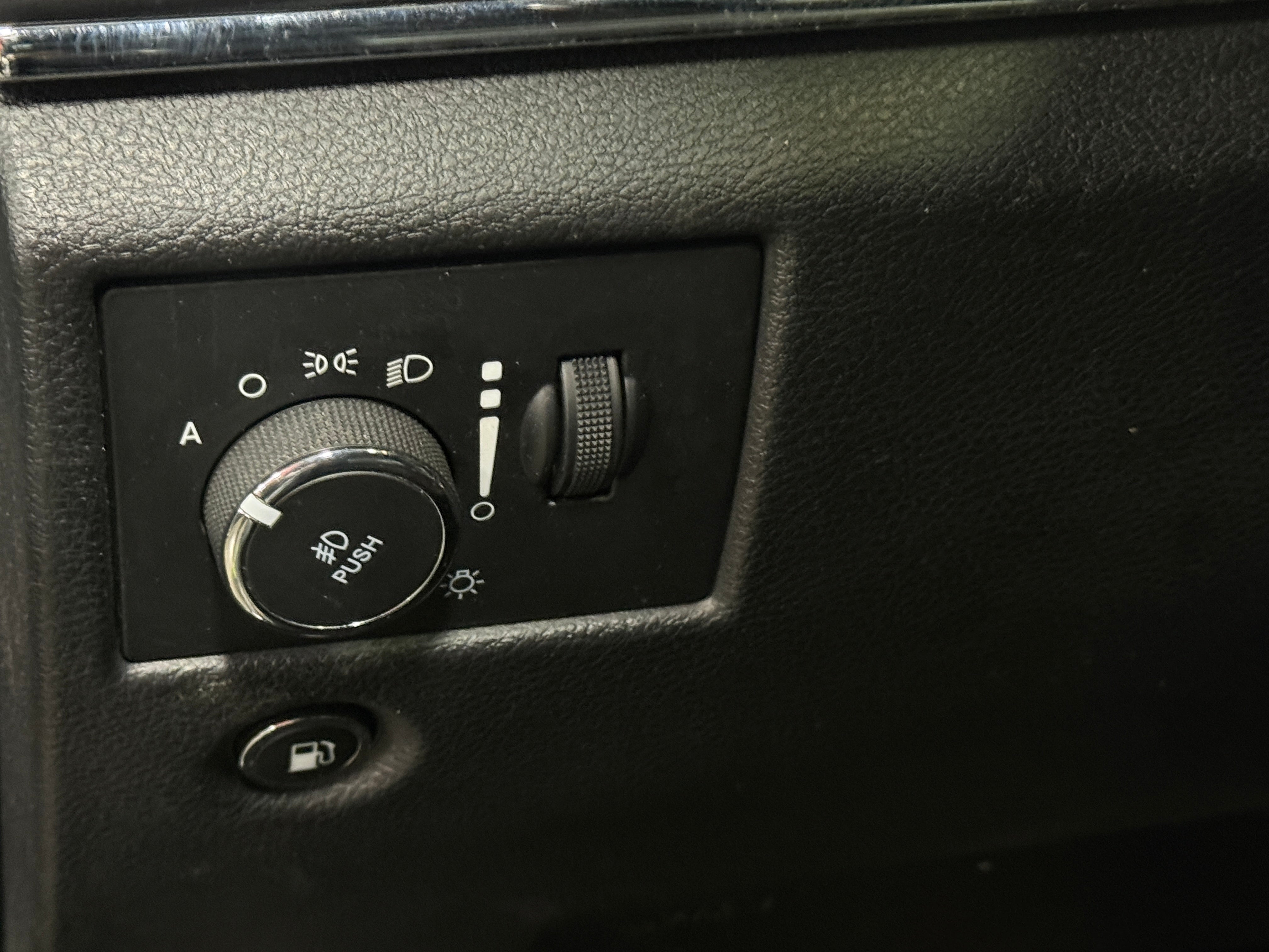 2020 Jeep Grand Cherokee Limited - Photo 12