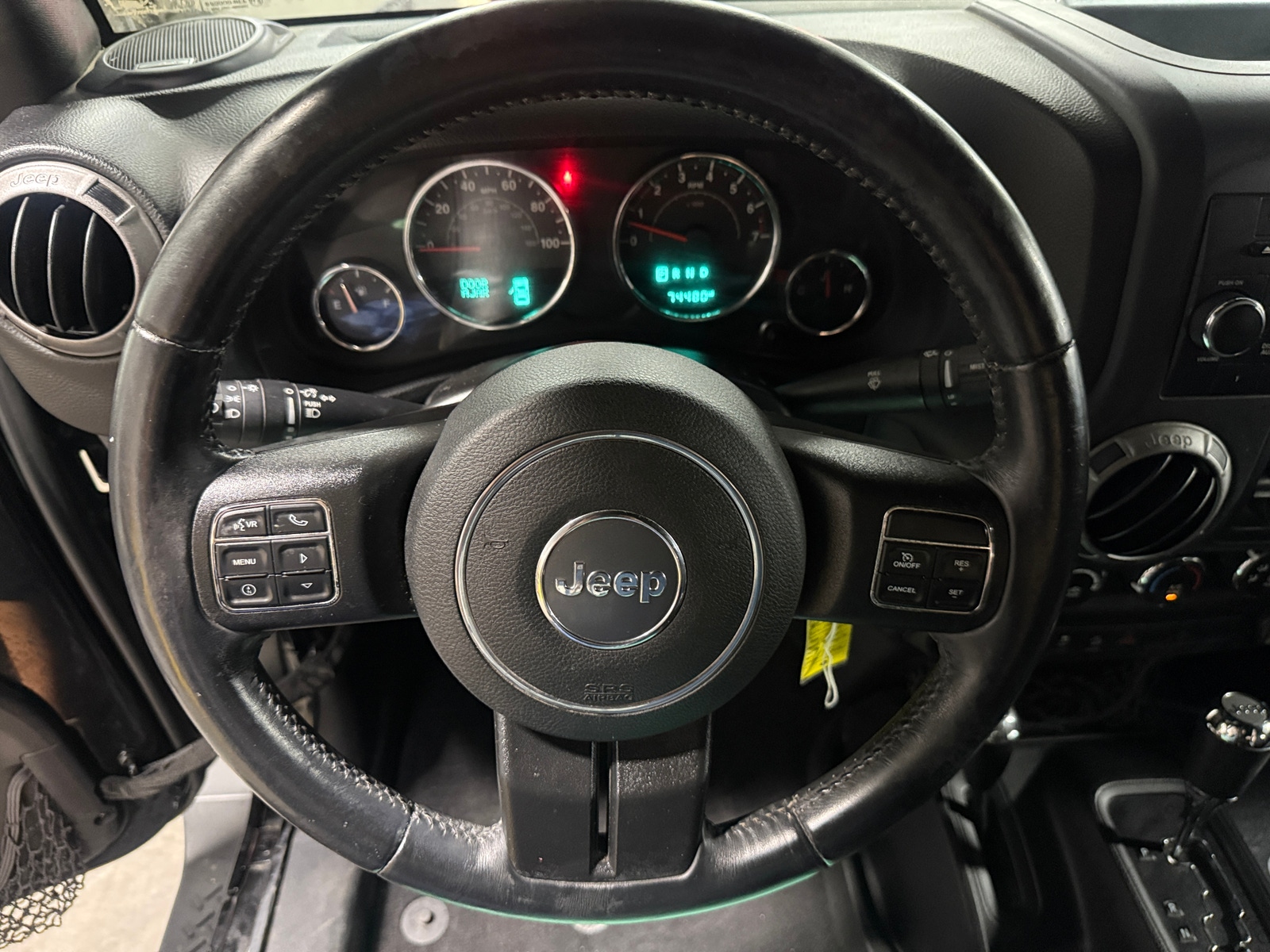 Thumbnail: 2016 Jeep Wrangler - 5