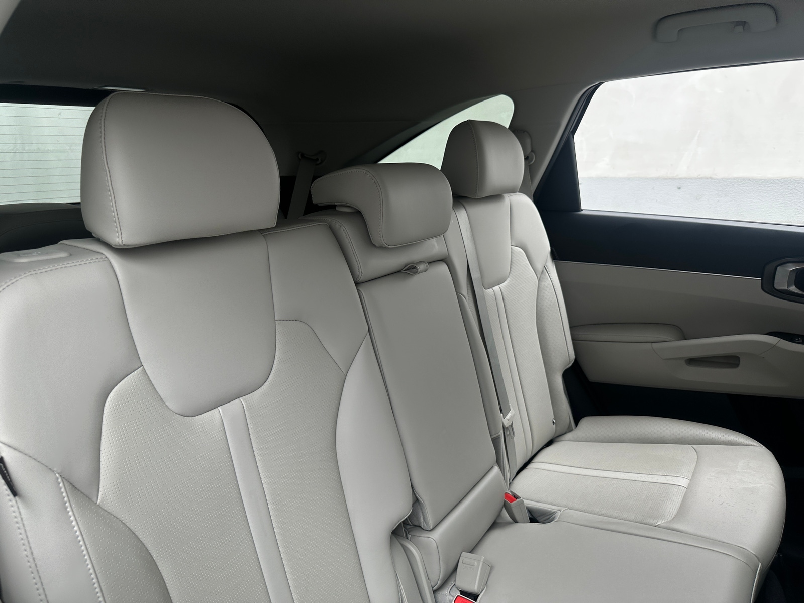 Thumbnail: 2025 Kia Sorento - 5