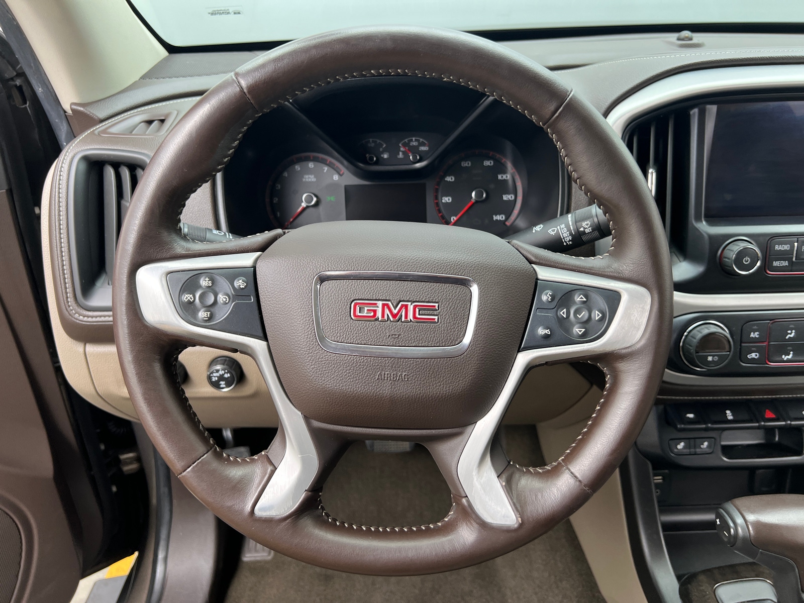 Thumbnail: 2016 GMC Canyon - 4