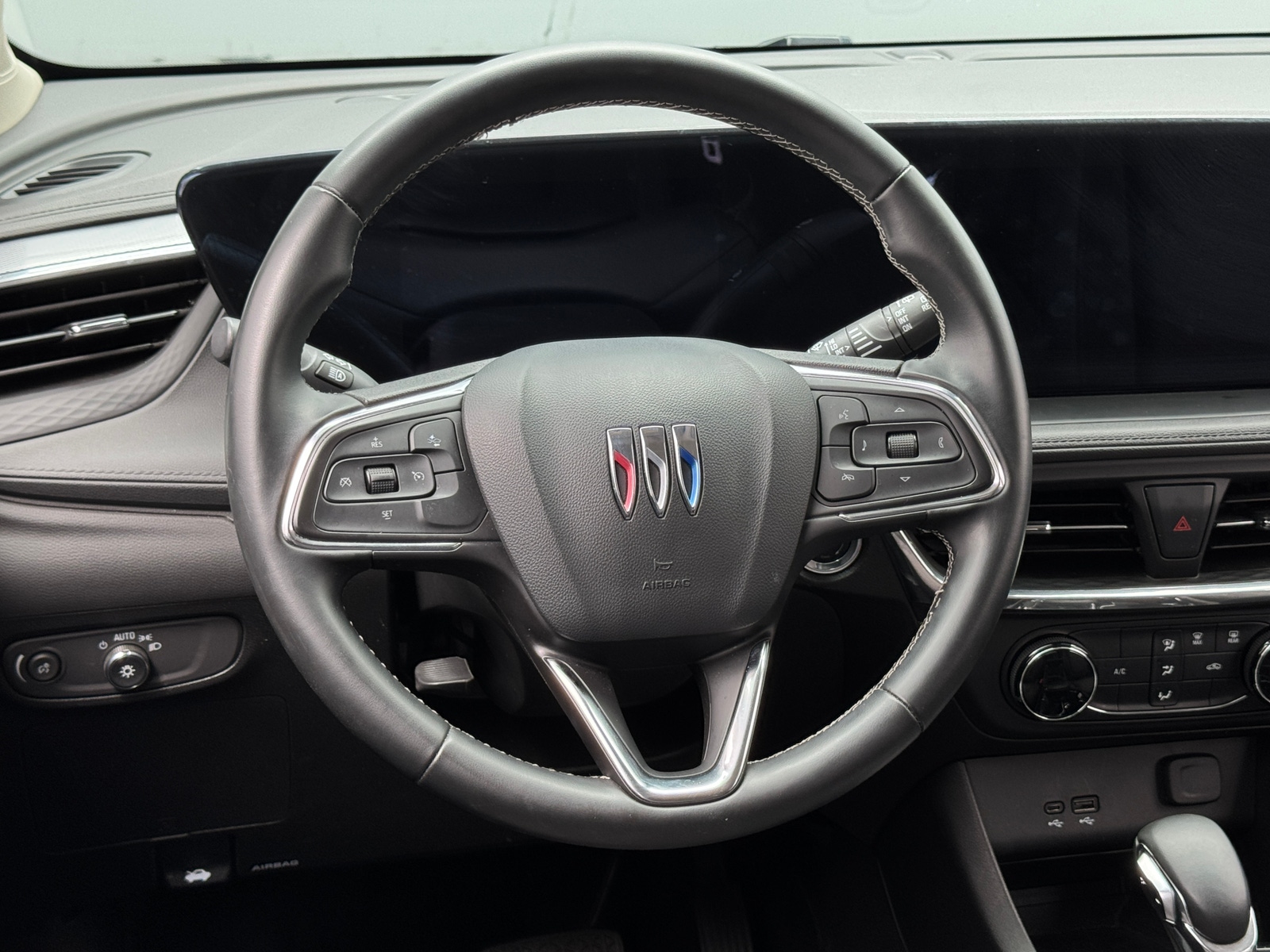 Thumbnail: 2025 Buick Encore GX - 5