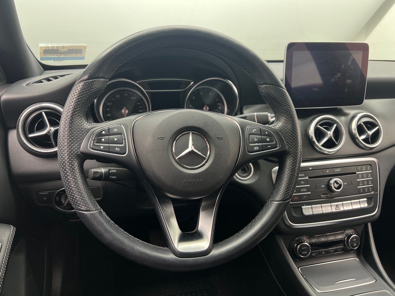 Thumbnail: 2019 Mercedes-Benz CLA - 4