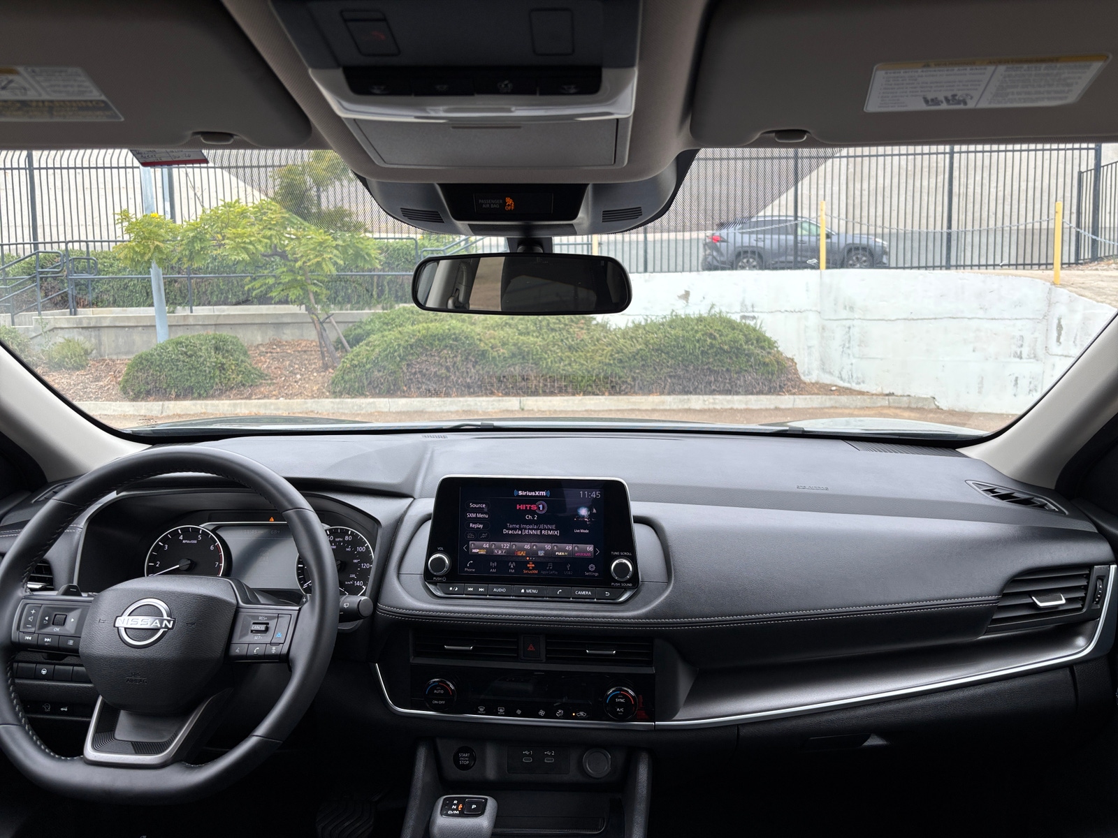 Thumbnail: 2025 Nissan Rogue - 3