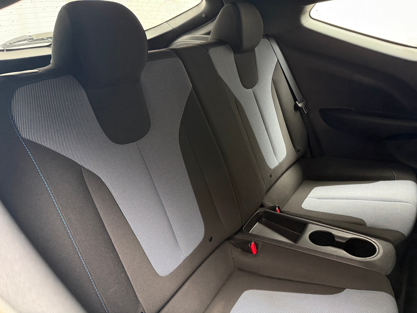 Thumbnail: 2019 Hyundai Veloster - 6