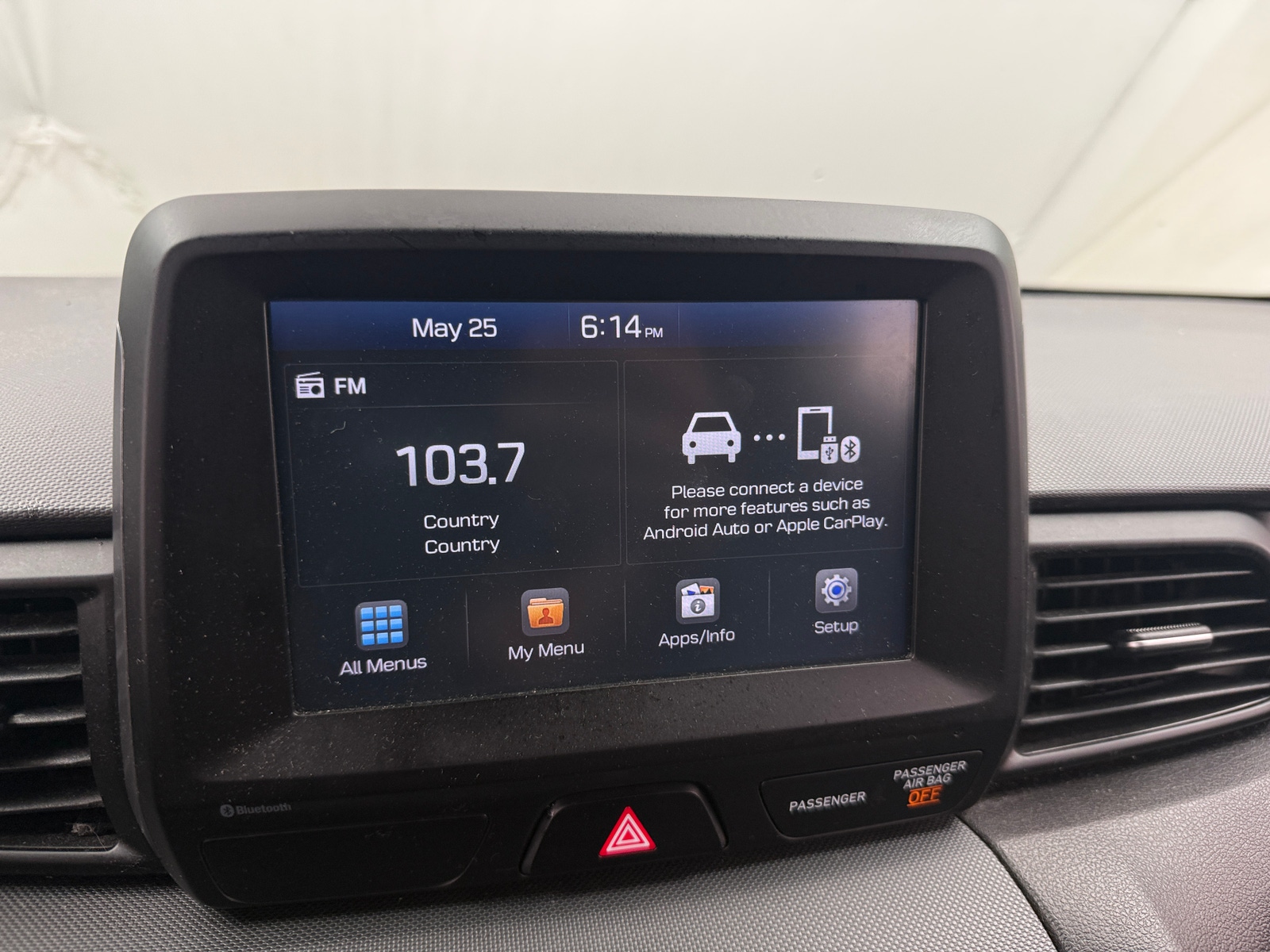 Thumbnail: 2019 Hyundai Veloster - 4