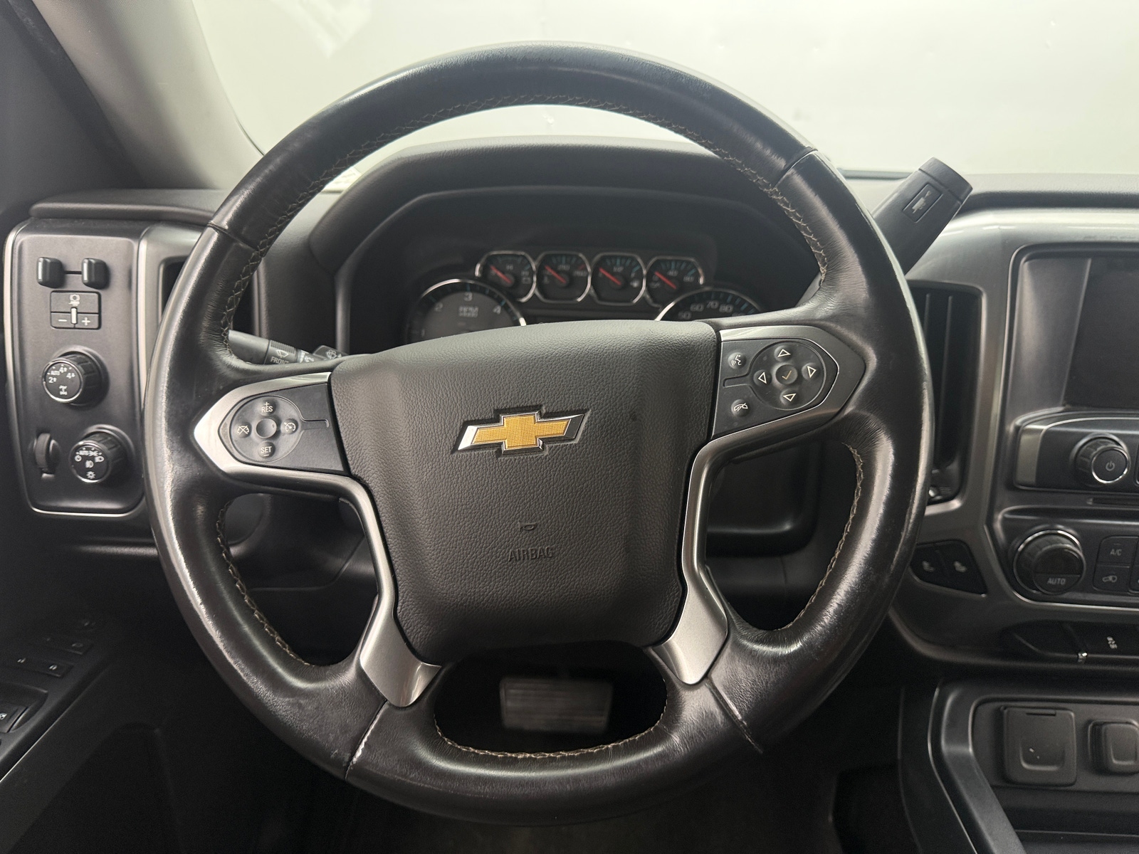 Thumbnail: 2016 Chevrolet Silverado 1500 - 5