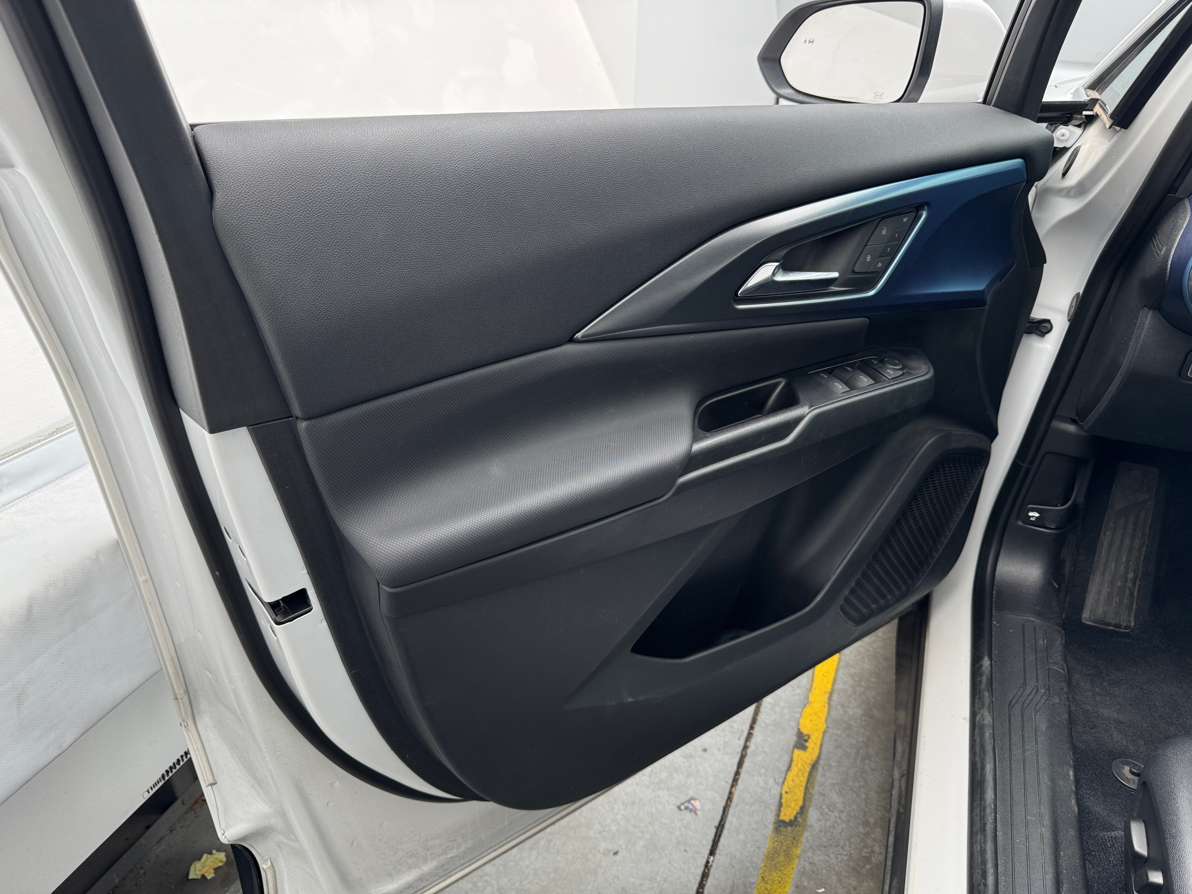 Used 2024 Chevrolet Equinox EV LT with VIN 3GN7DMRP0RS254184 for sale in Auburn, WA