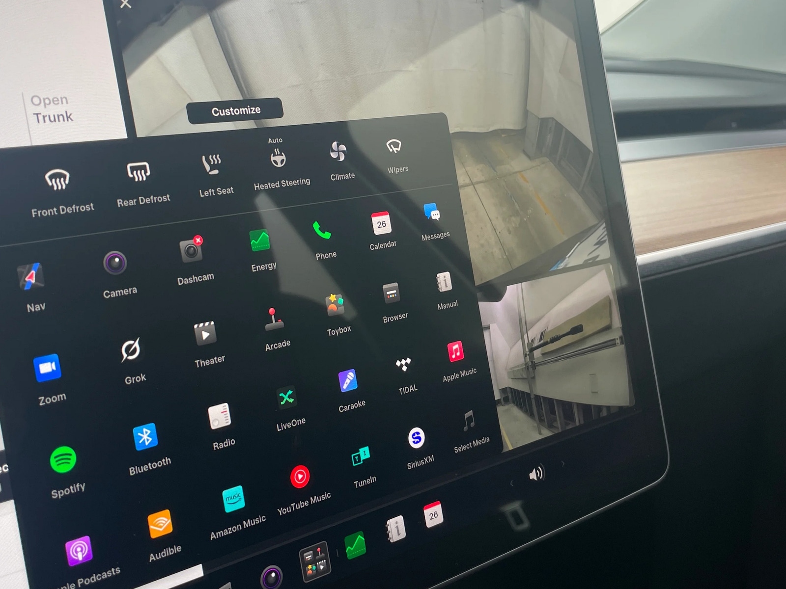 Thumbnail: 2023 Tesla Model Y - 3