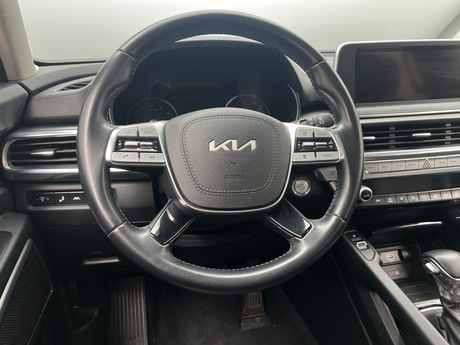 Thumbnail: 2022 Kia Telluride - 4
