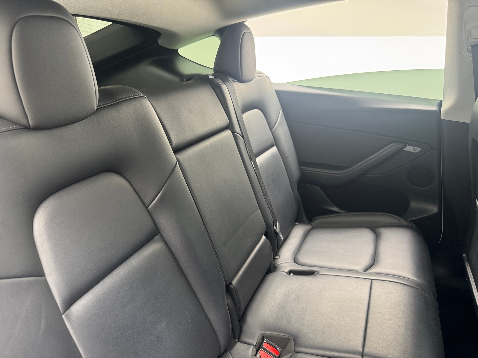 Thumbnail: 2022 Tesla Model Y - 5