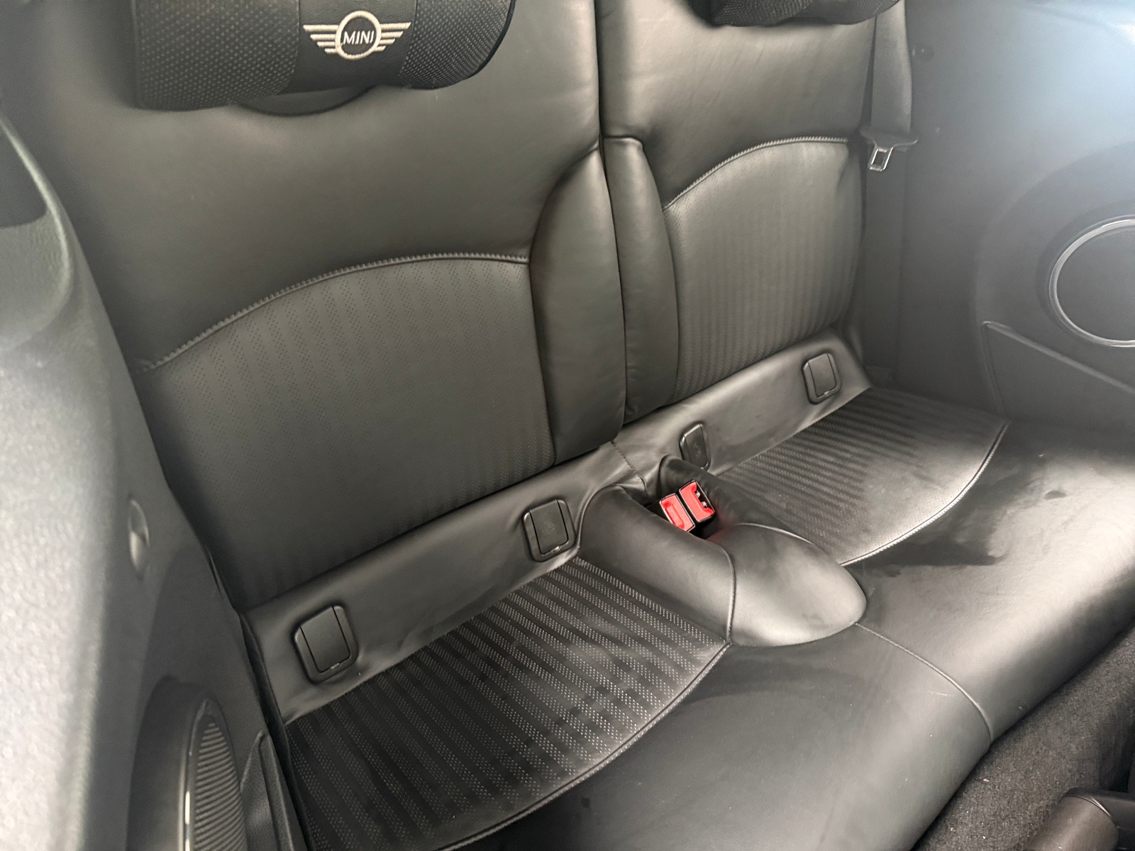 Thumbnail: 2015 MINI Cooper Convertible - 6