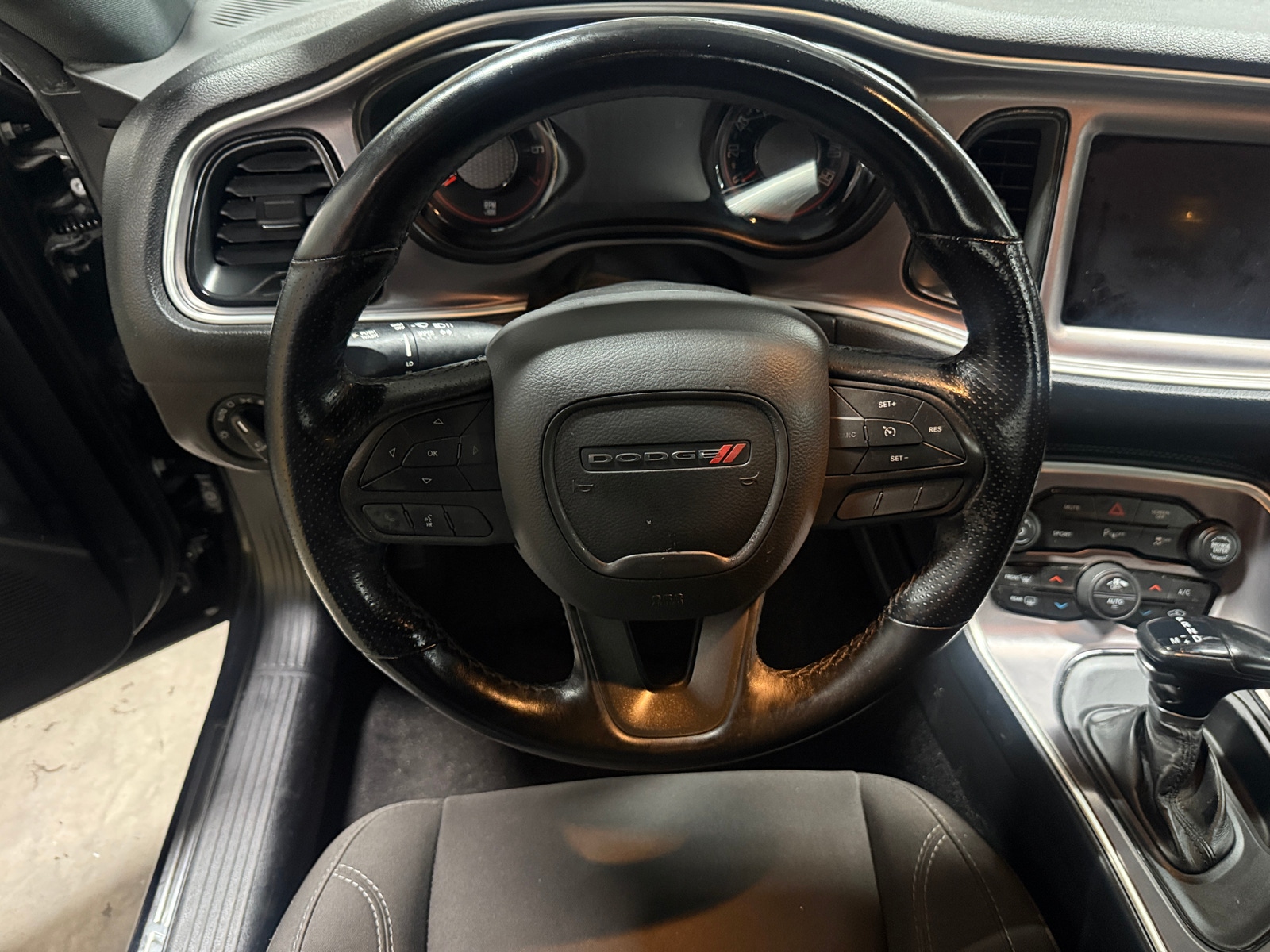 Thumbnail: 2021 Dodge Challenger - 4