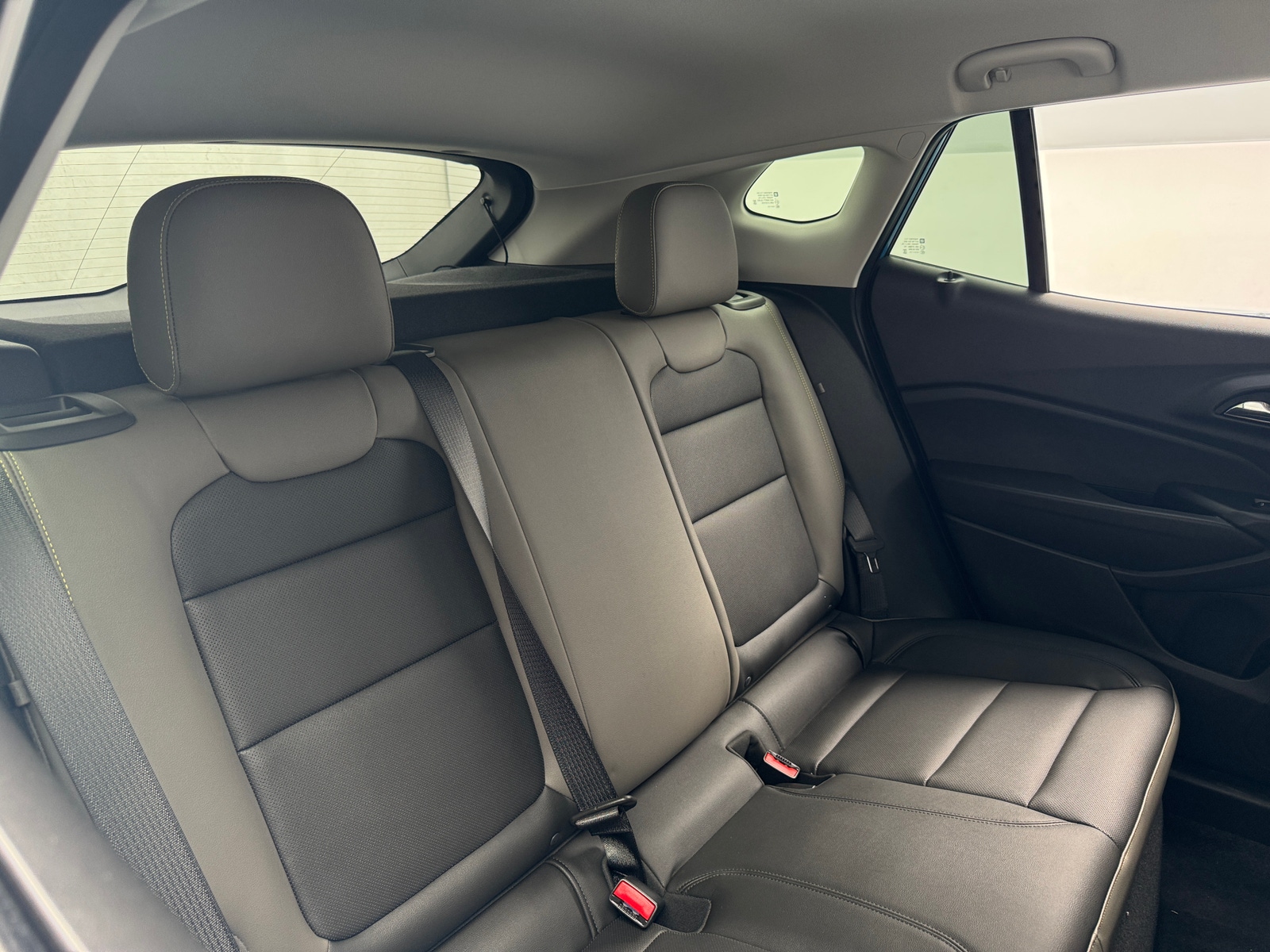 Thumbnail: 2025 Chevrolet Trax - 5