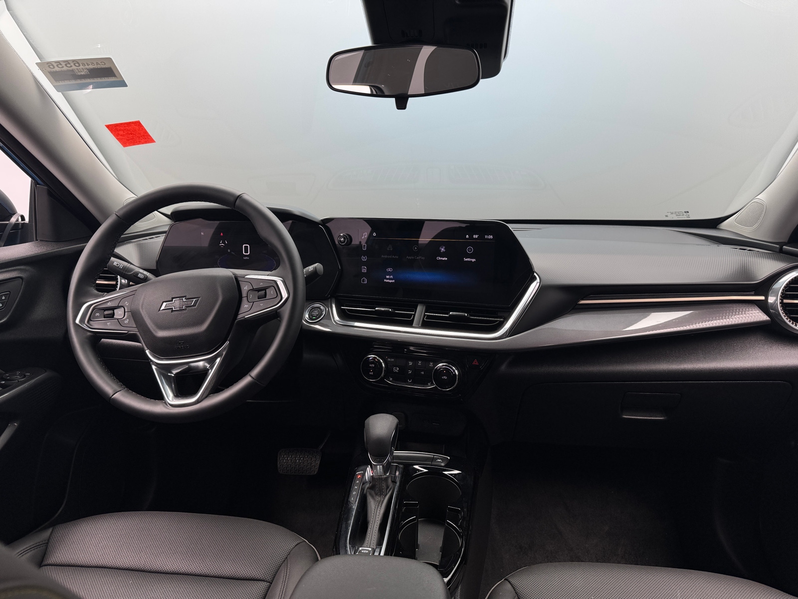 Thumbnail: 2025 Chevrolet Trax - 2