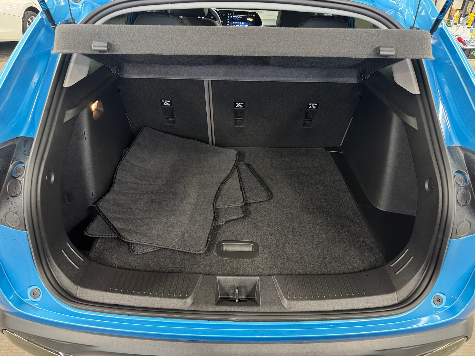 Thumbnail: 2025 Chevrolet Trax - 6