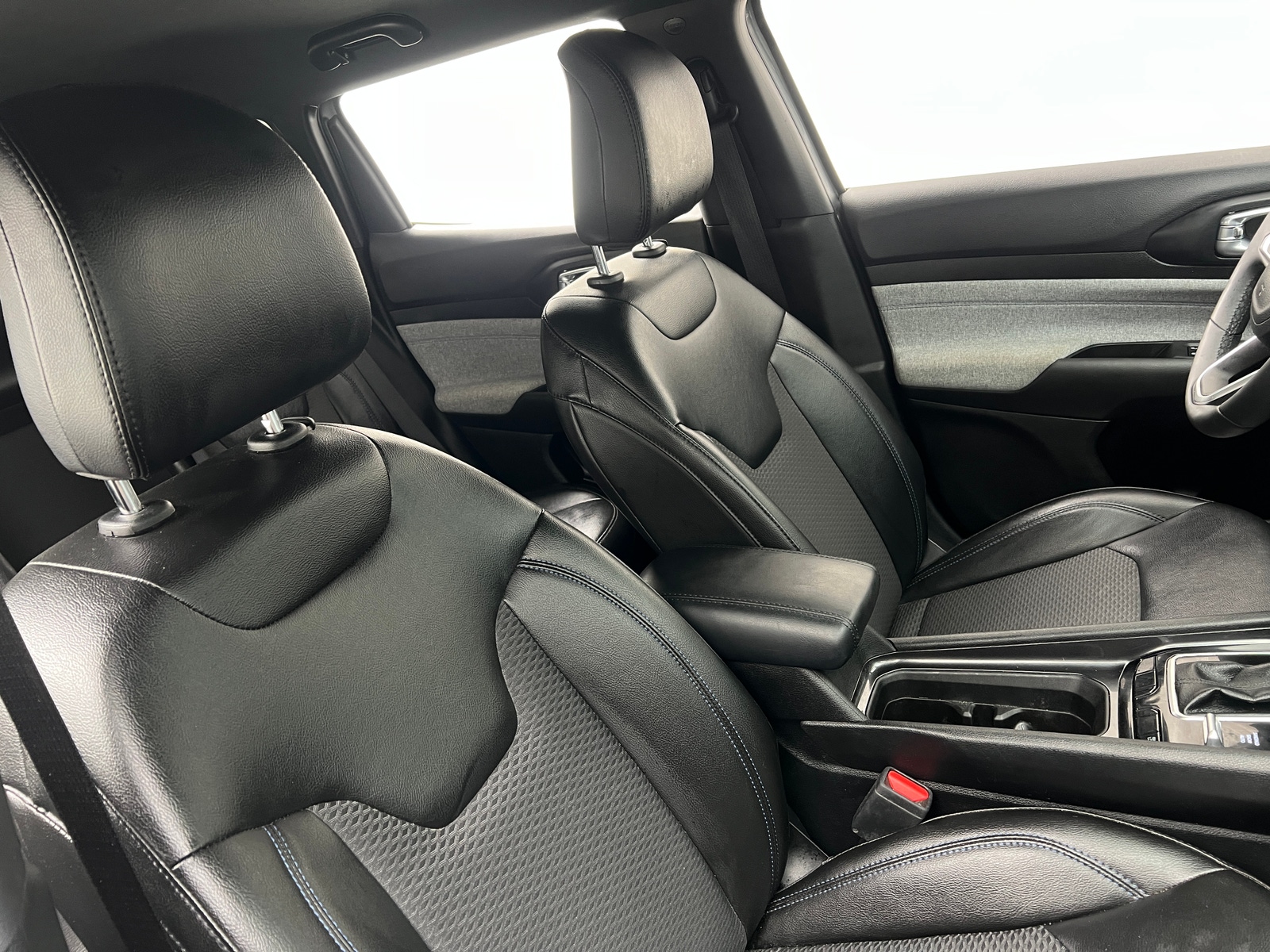 Thumbnail: 2023 Jeep Compass - 2