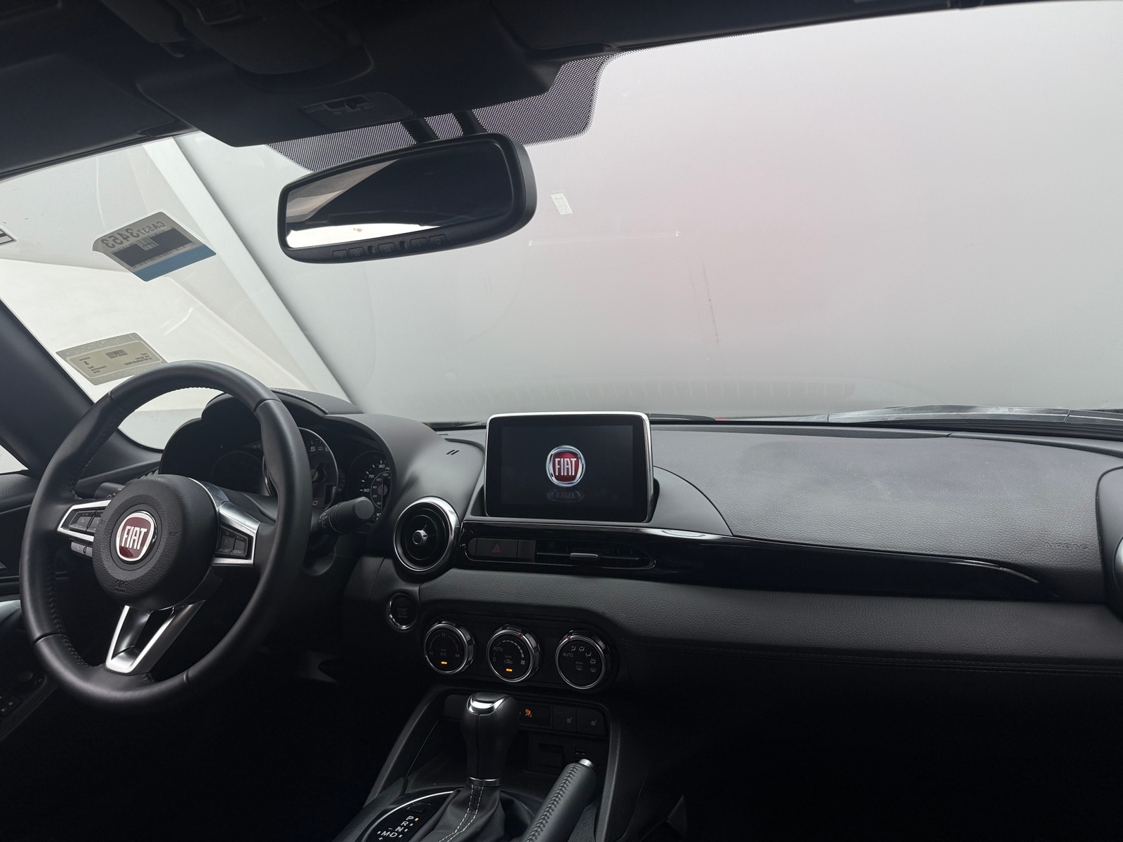 Thumbnail: 2018 Fiat 124 Spider - 2