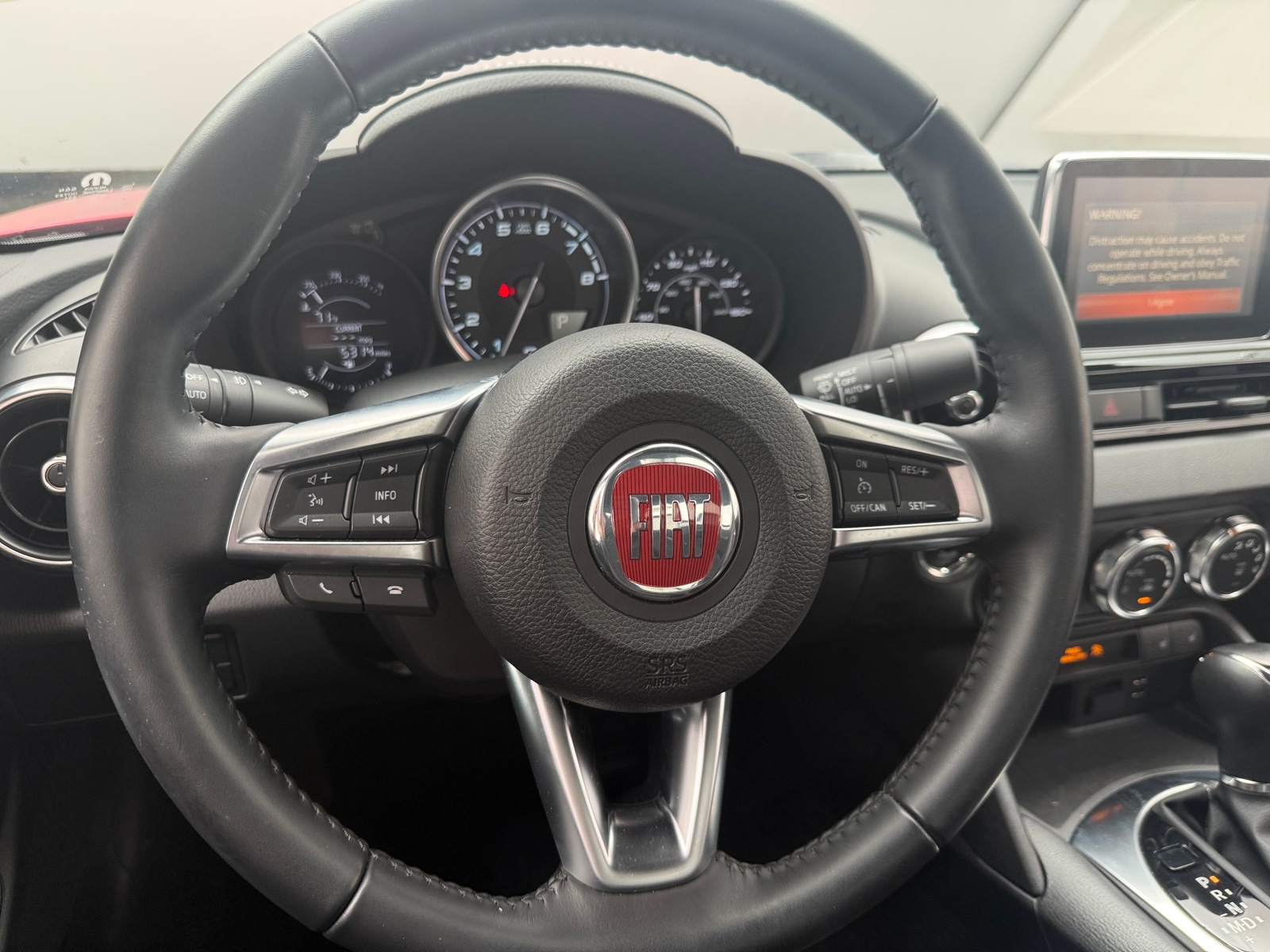 Thumbnail: 2018 Fiat 124 Spider - 4