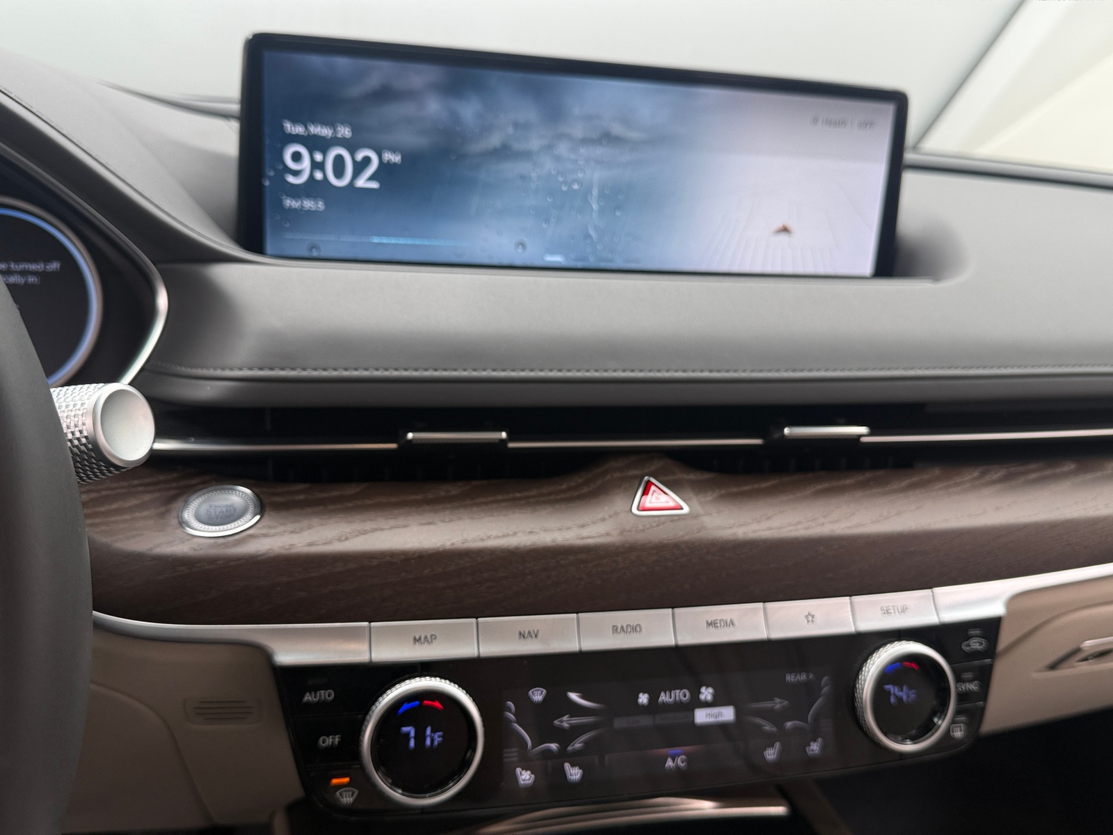 Thumbnail: 2023 Genesis G80 - 3