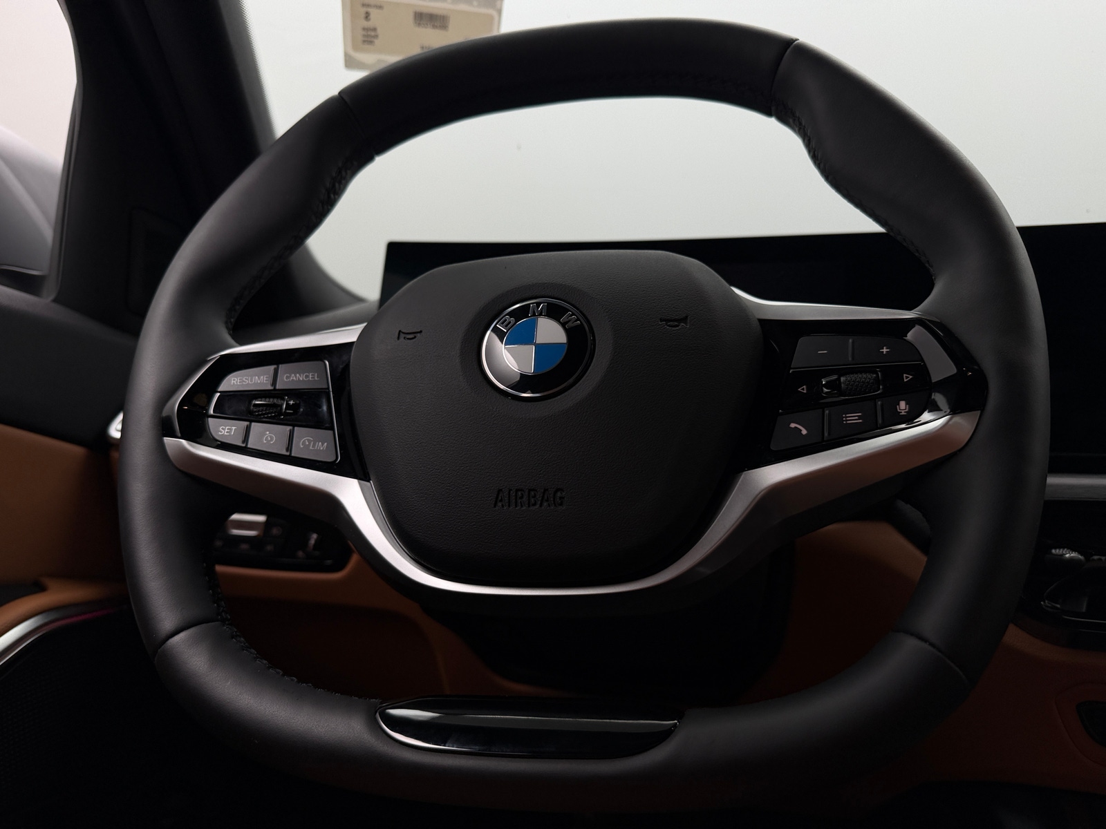 Thumbnail: 2025 BMW 3 Series - 4