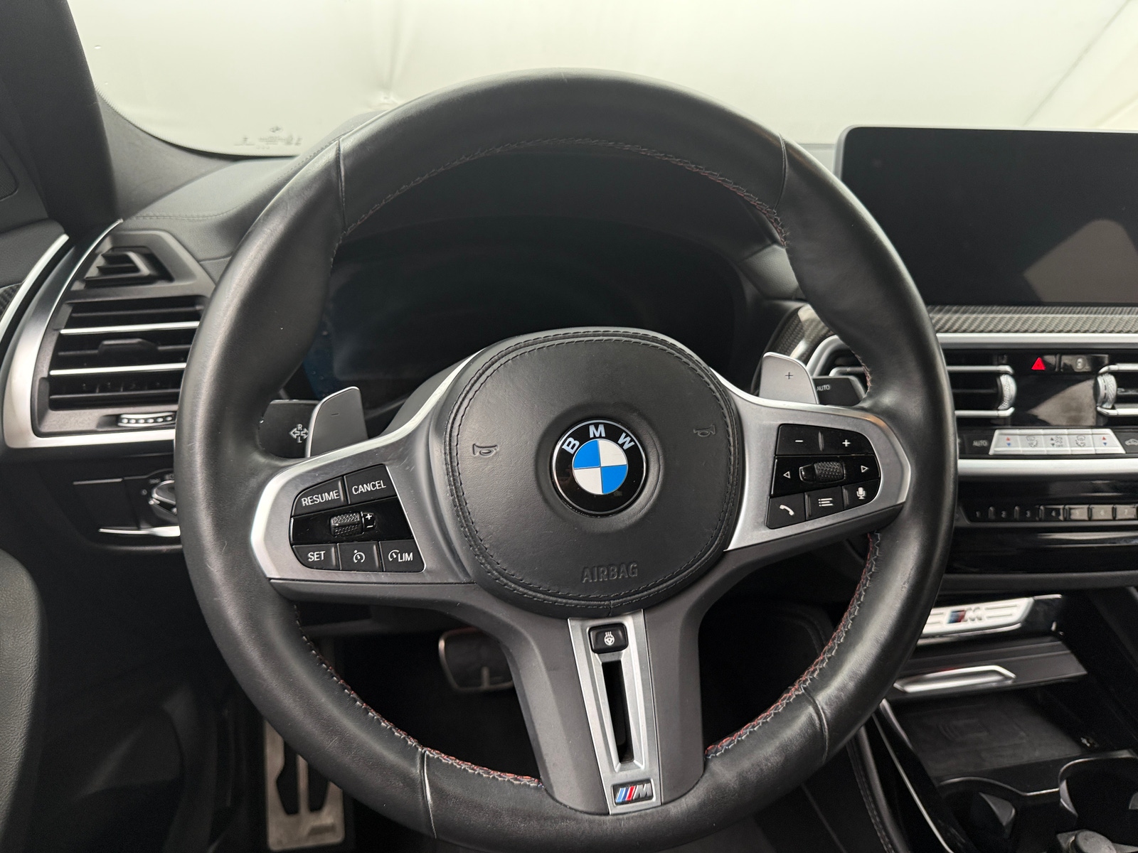 Thumbnail: 2024 BMW X4 - 4