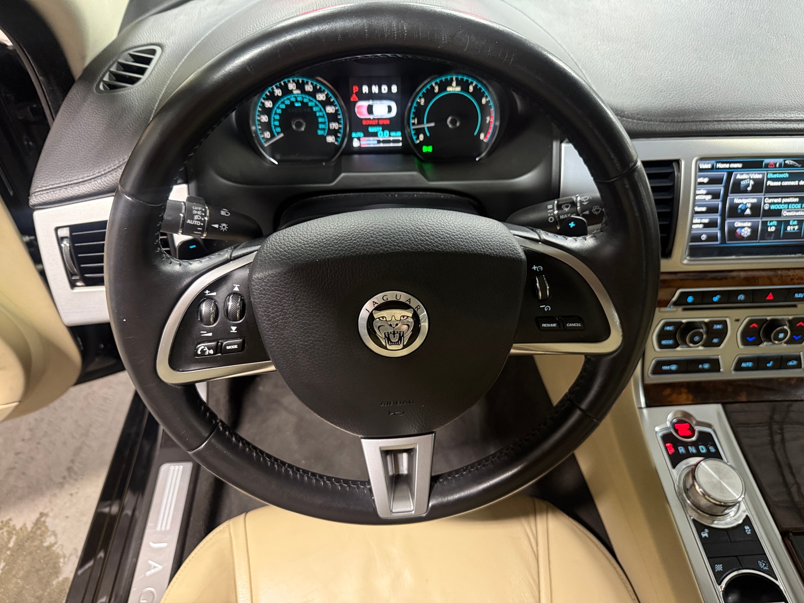 Thumbnail: 2013 Jaguar XF - 4