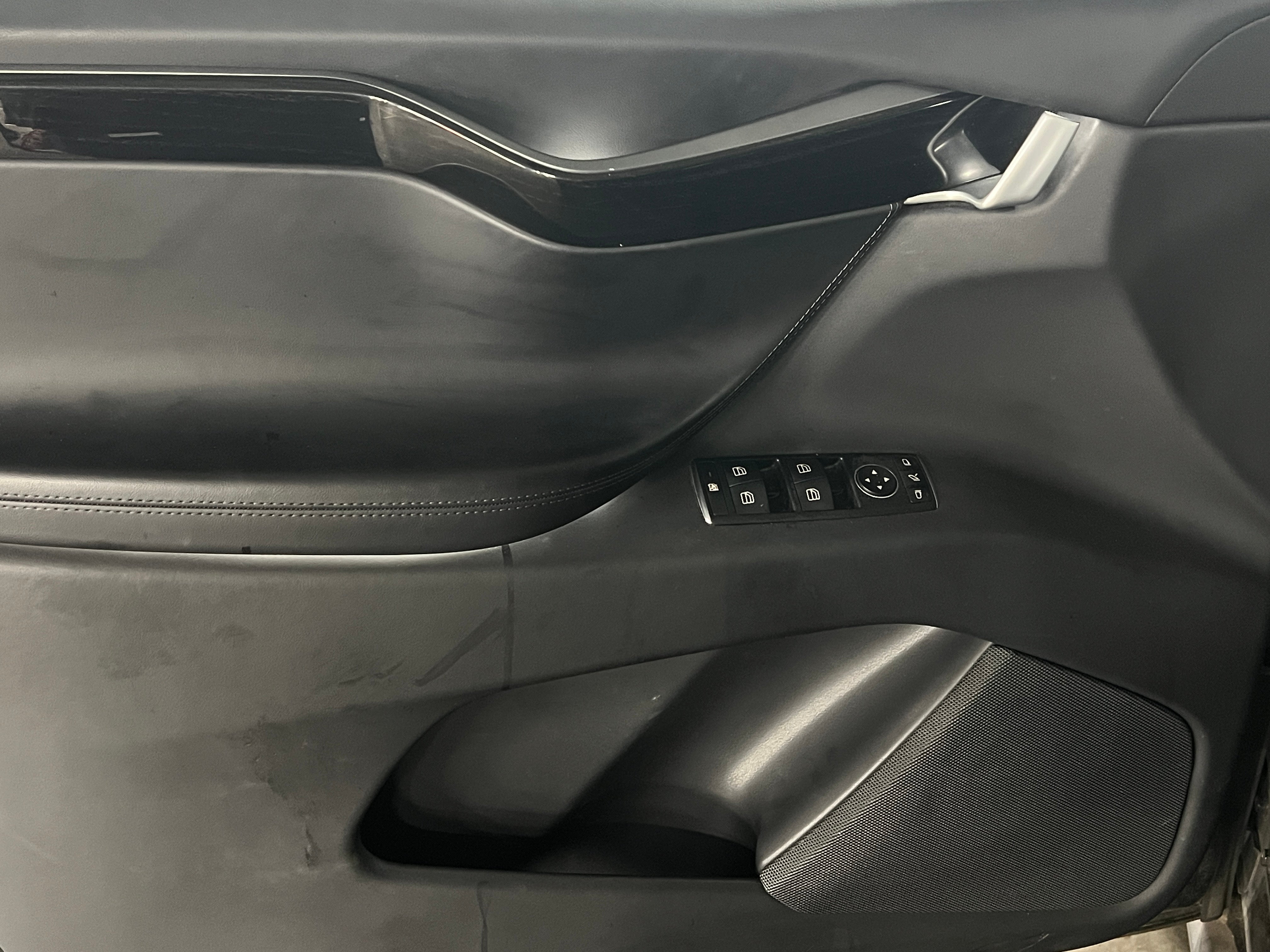 Used 2018 Tesla Model X 75D with VIN 5YJXCAE23JF136373 for sale in Auburn, WA