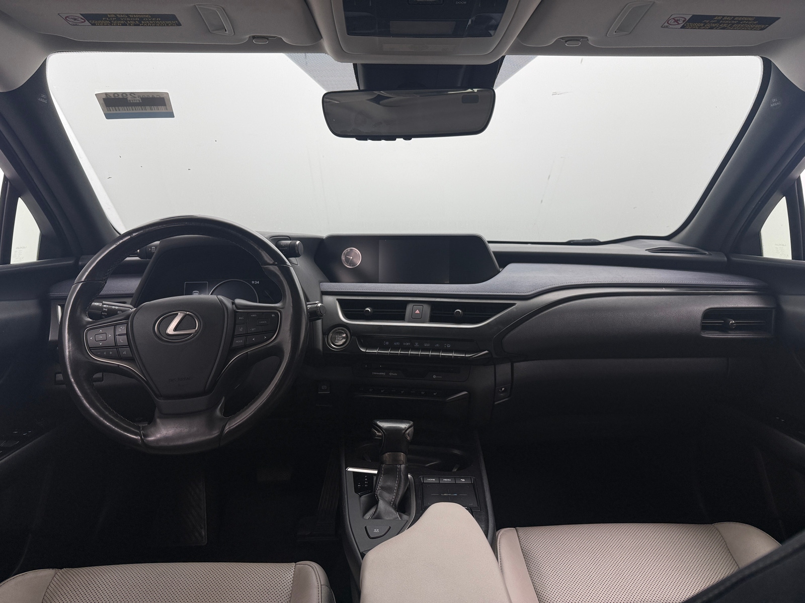 Thumbnail: 2019 Lexus UX - 2