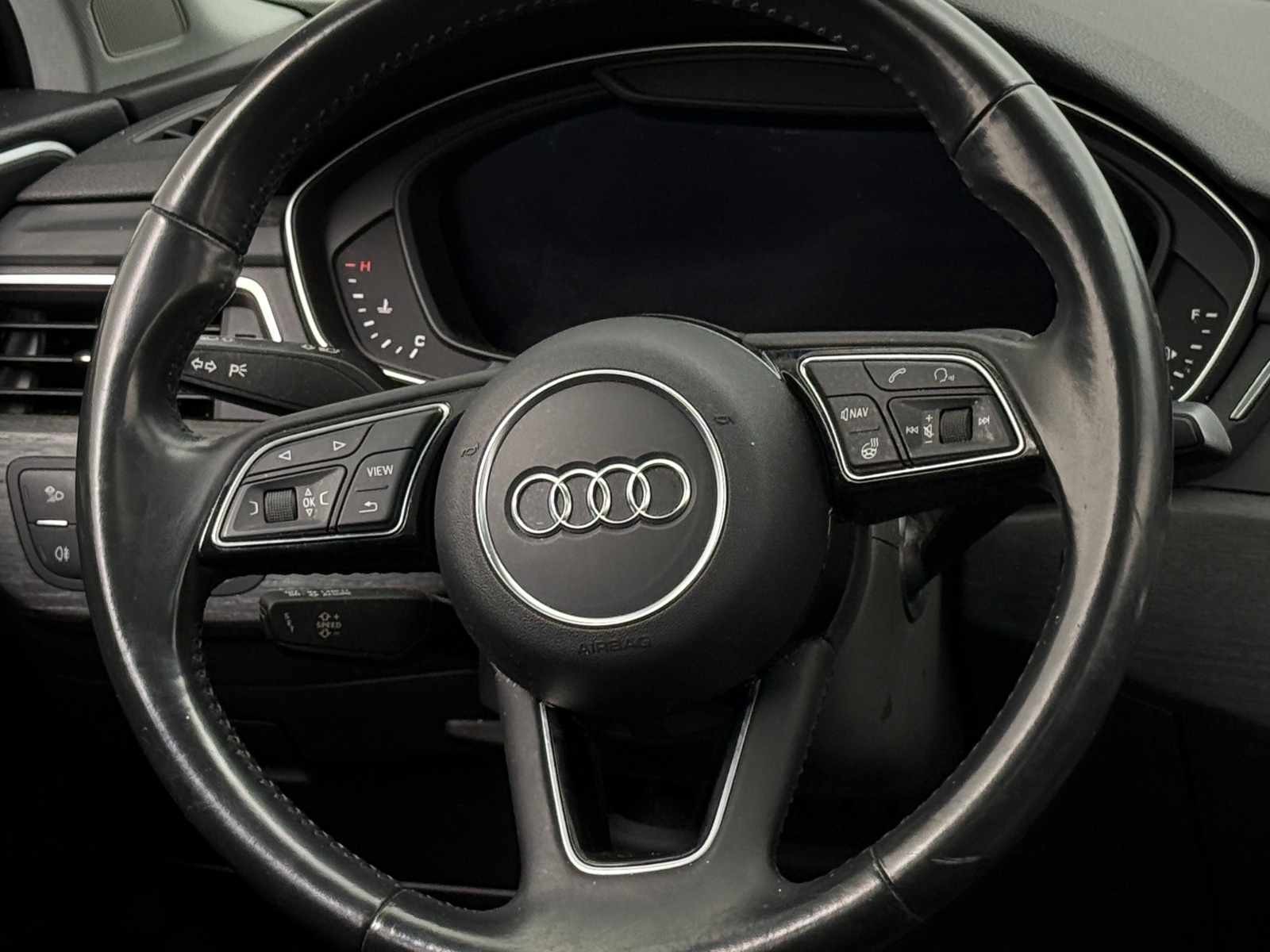 Thumbnail: 2017 Audi A4 - 4
