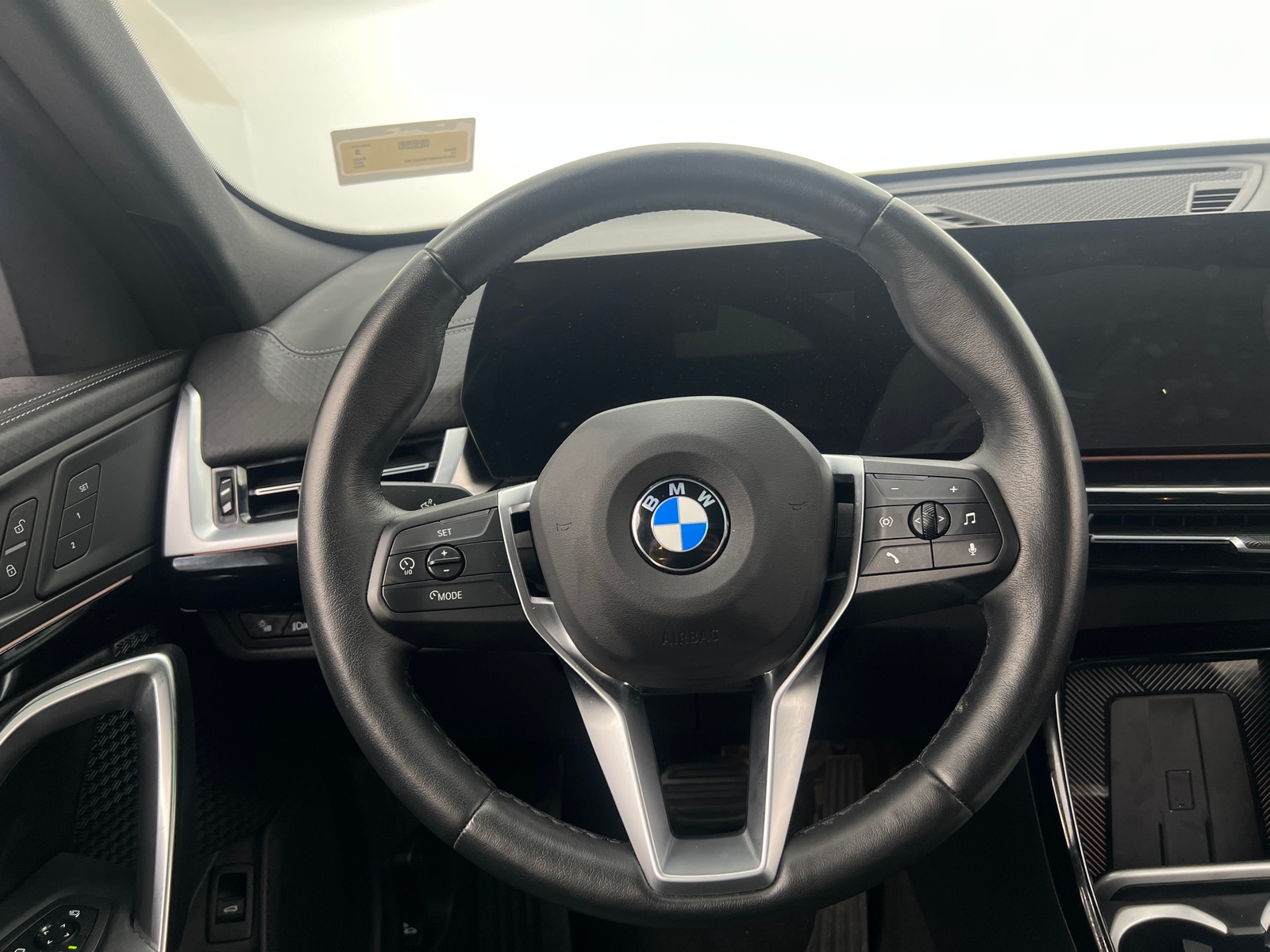 Thumbnail: 2025 BMW X2 - 4