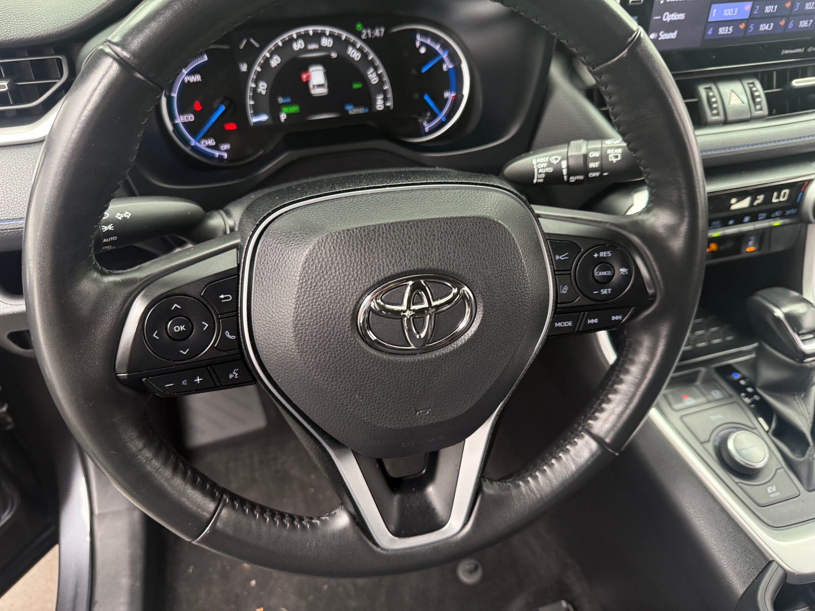 Thumbnail: 2022 Toyota RAV4 - 4