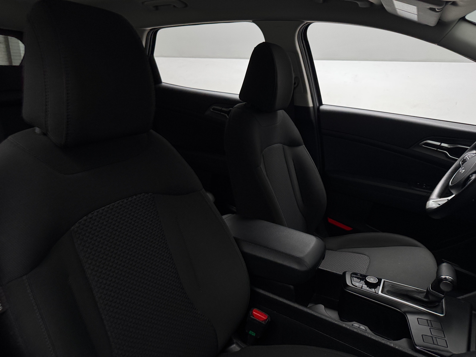 Thumbnail: 2025 Kia Sportage - 2