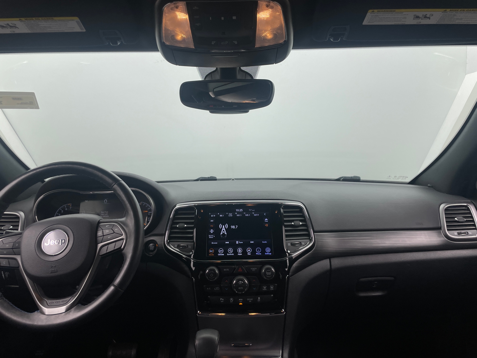 Thumbnail: 2019 Jeep Grand Cherokee - 3