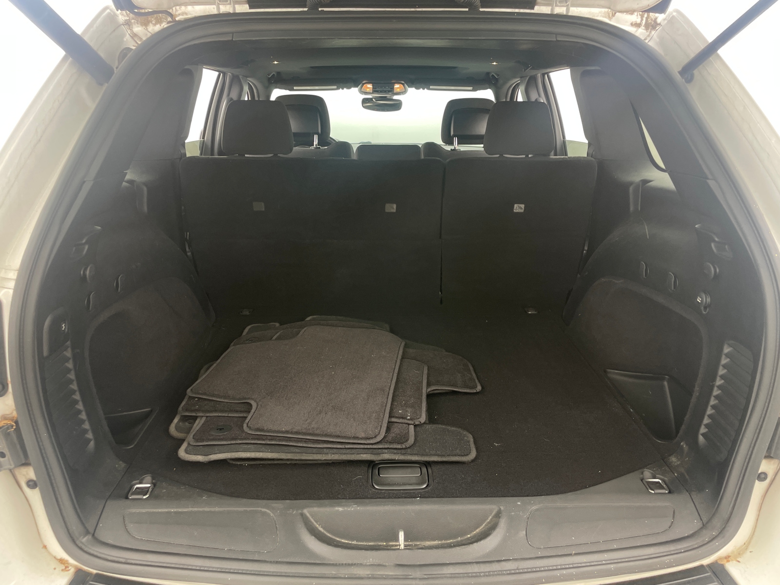 Thumbnail: 2019 Jeep Grand Cherokee - 7