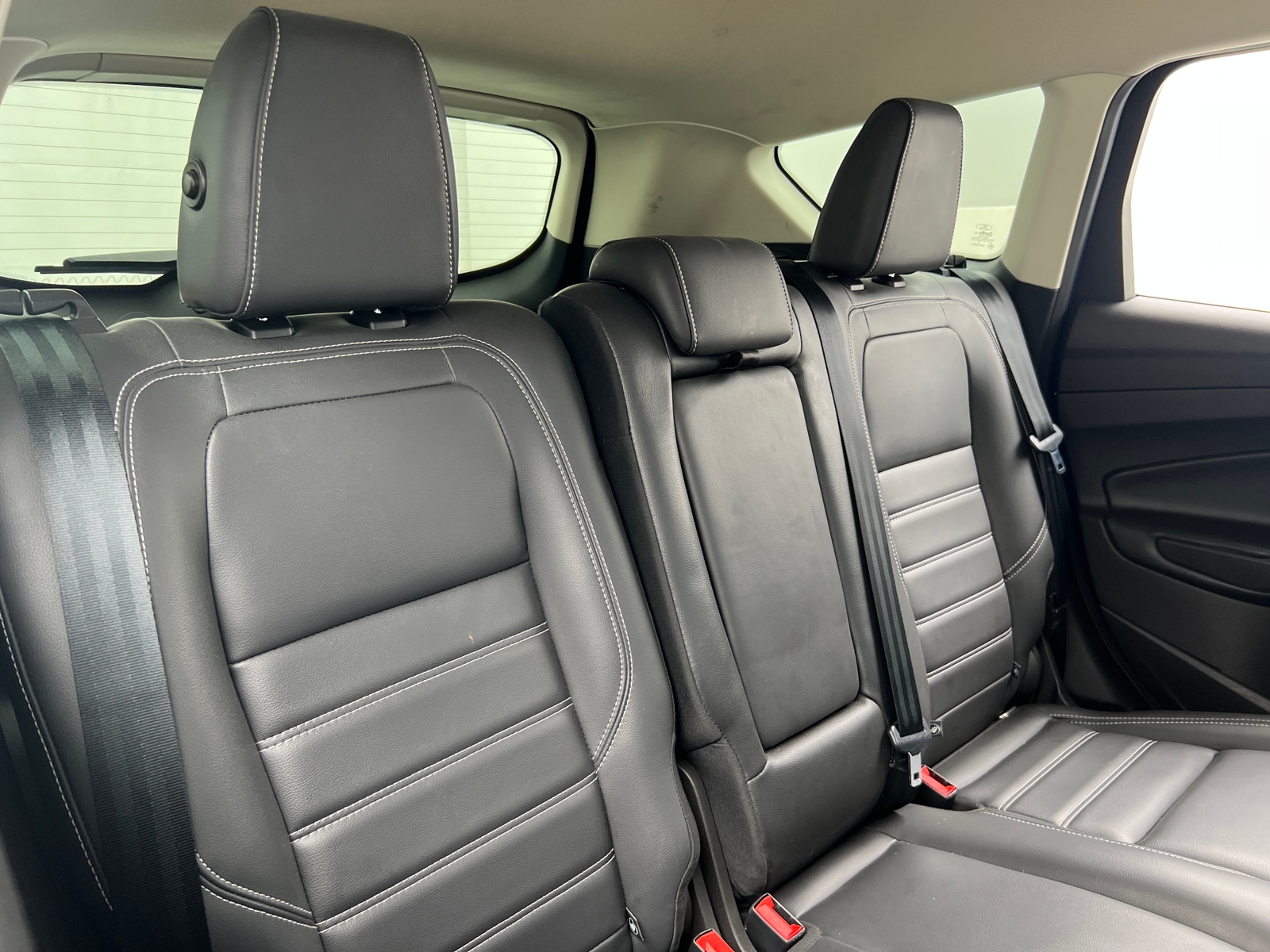 Thumbnail: 2019 Ford Escape - 6
