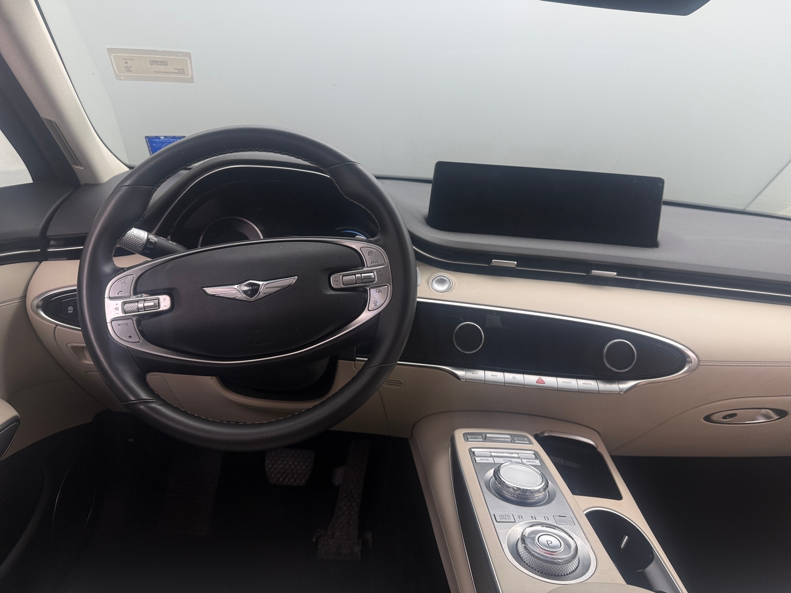 Thumbnail: 2025 Genesis GV70 - 4