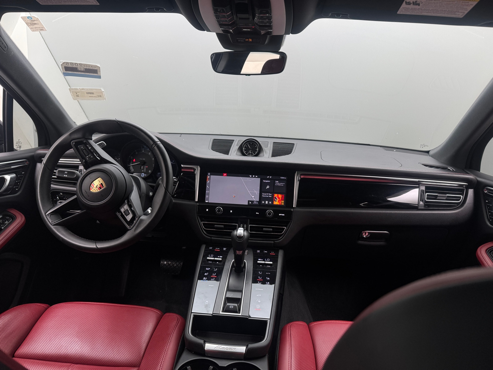 Thumbnail: 2024 Porsche Macan - 2