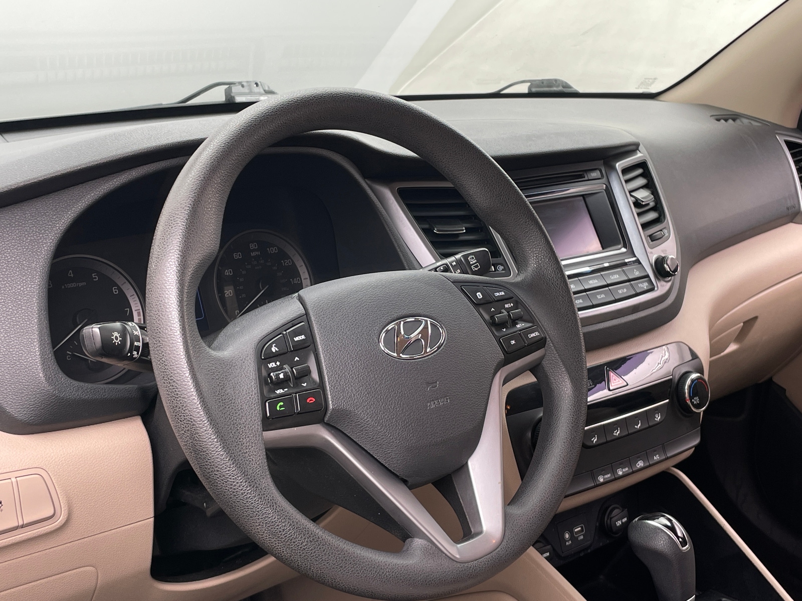 Thumbnail: 2017 Hyundai Tucson - 5