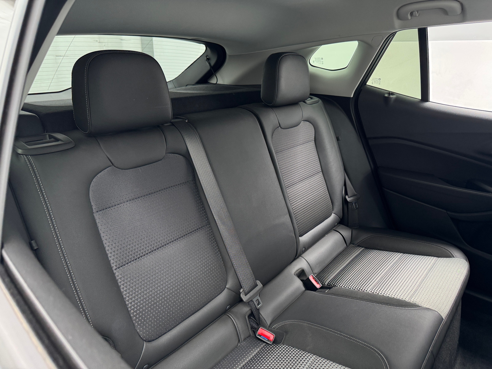 Thumbnail: 2025 Chevrolet Trax - 6