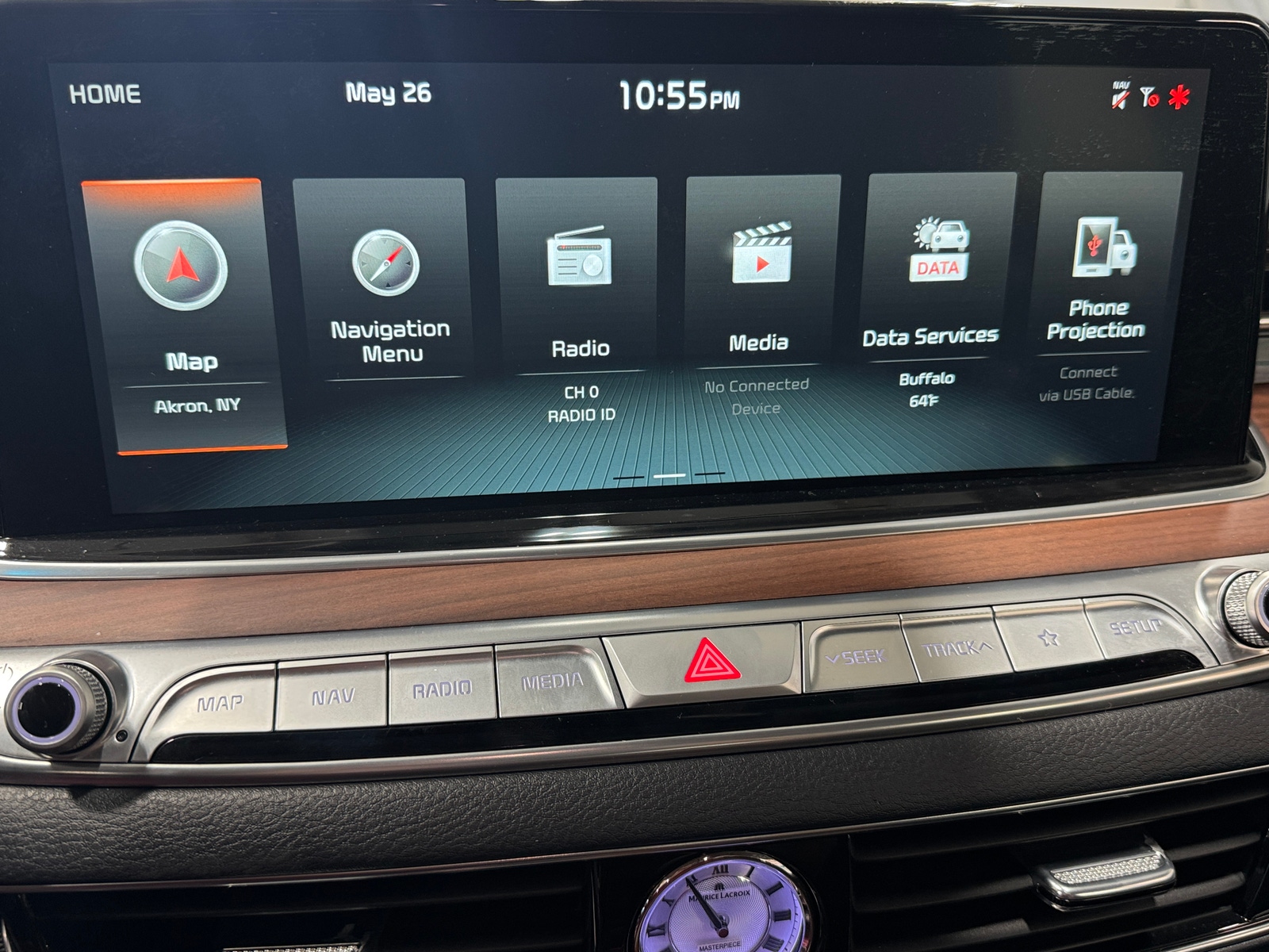Thumbnail: 2019 Kia K900 - 3