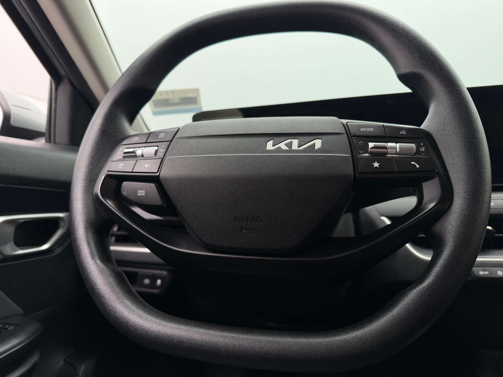 Thumbnail: 2025 Kia K4 - 5