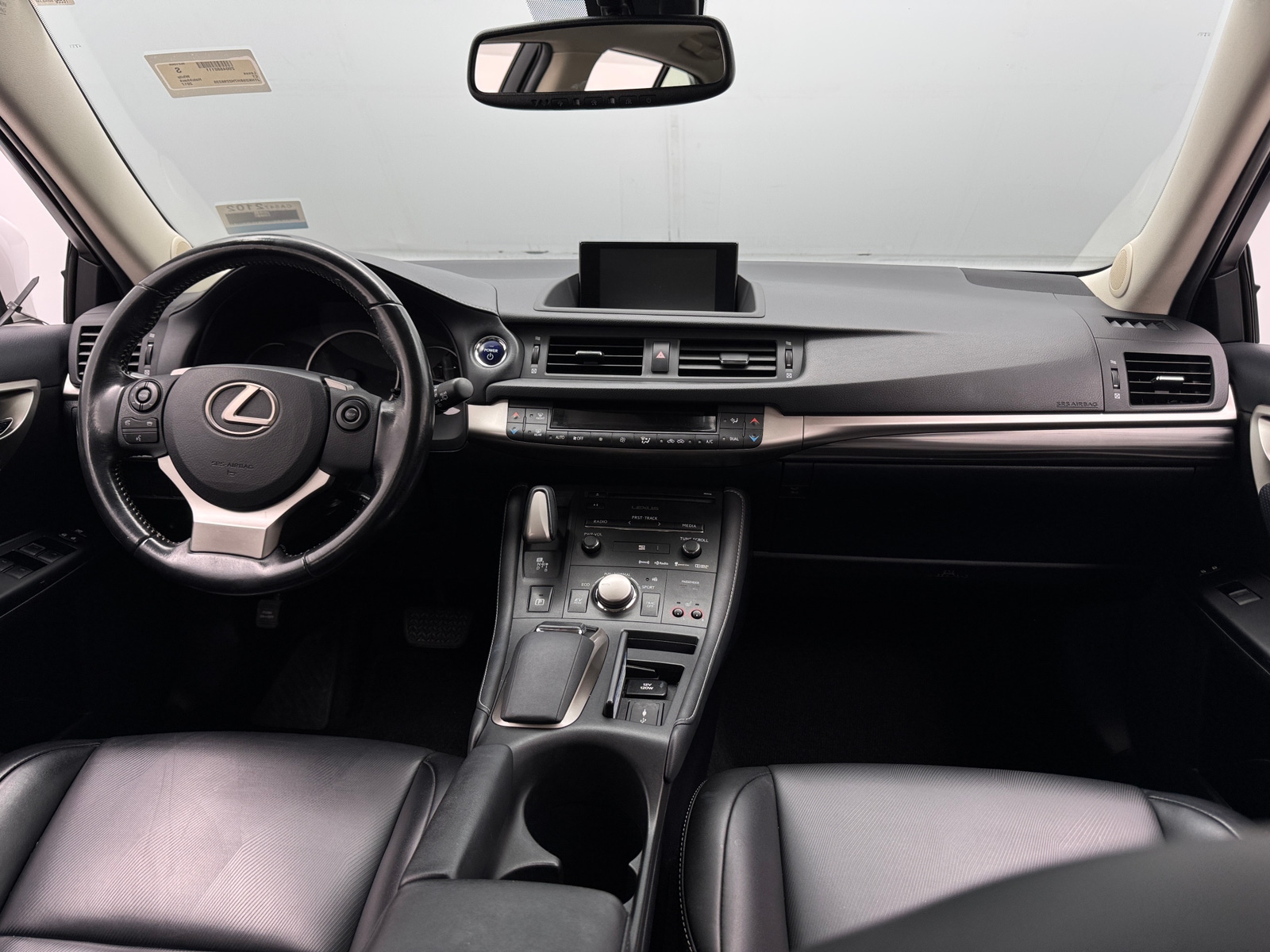 Thumbnail: 2017 Lexus CT - 3